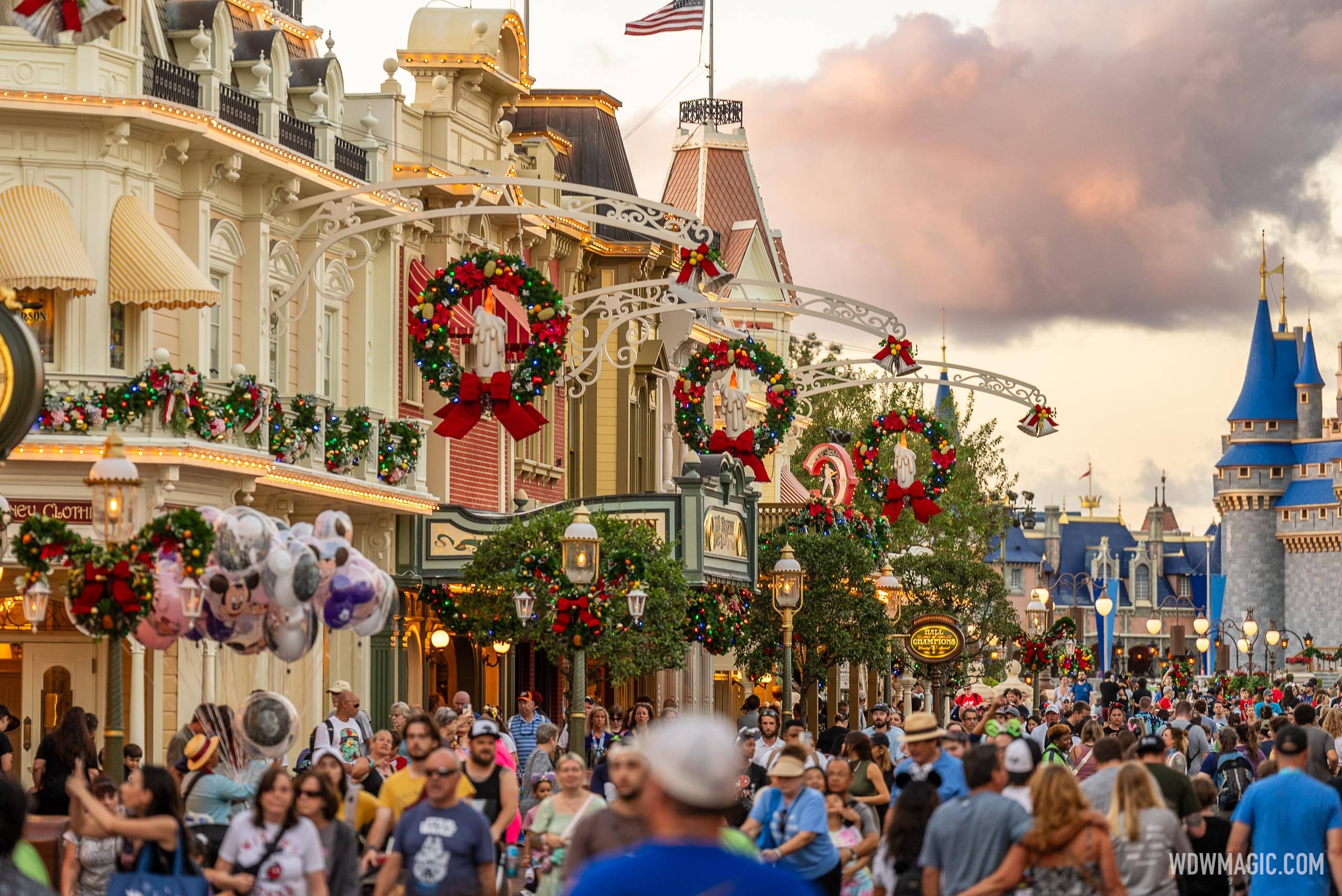 2024 Magic Kingdom Holiday Decor and Christmas Tree