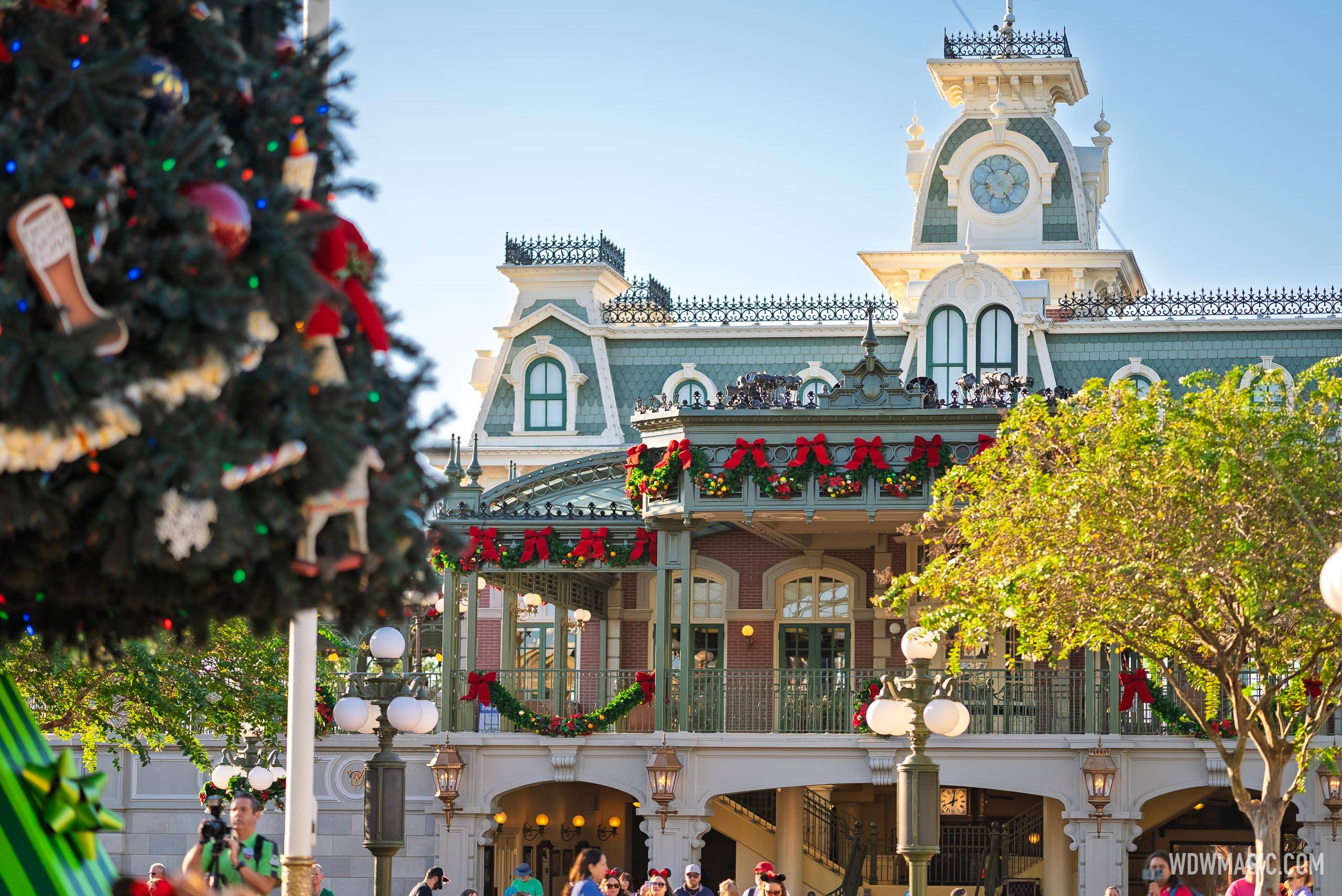 Christmas Tree Arrives at Magic Kingdom 2025