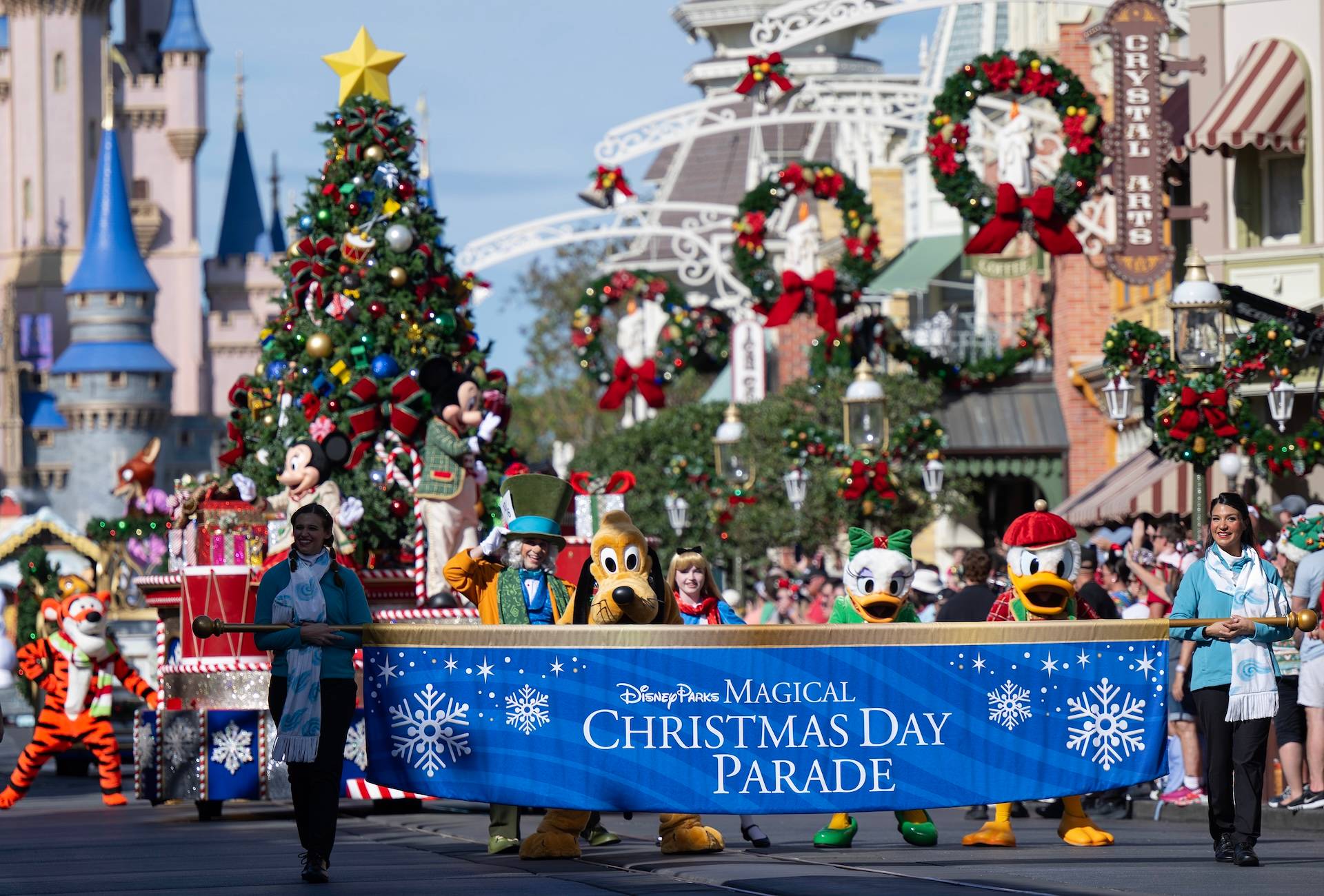 2025 Disney Parks Magical Christmas Day Parade
