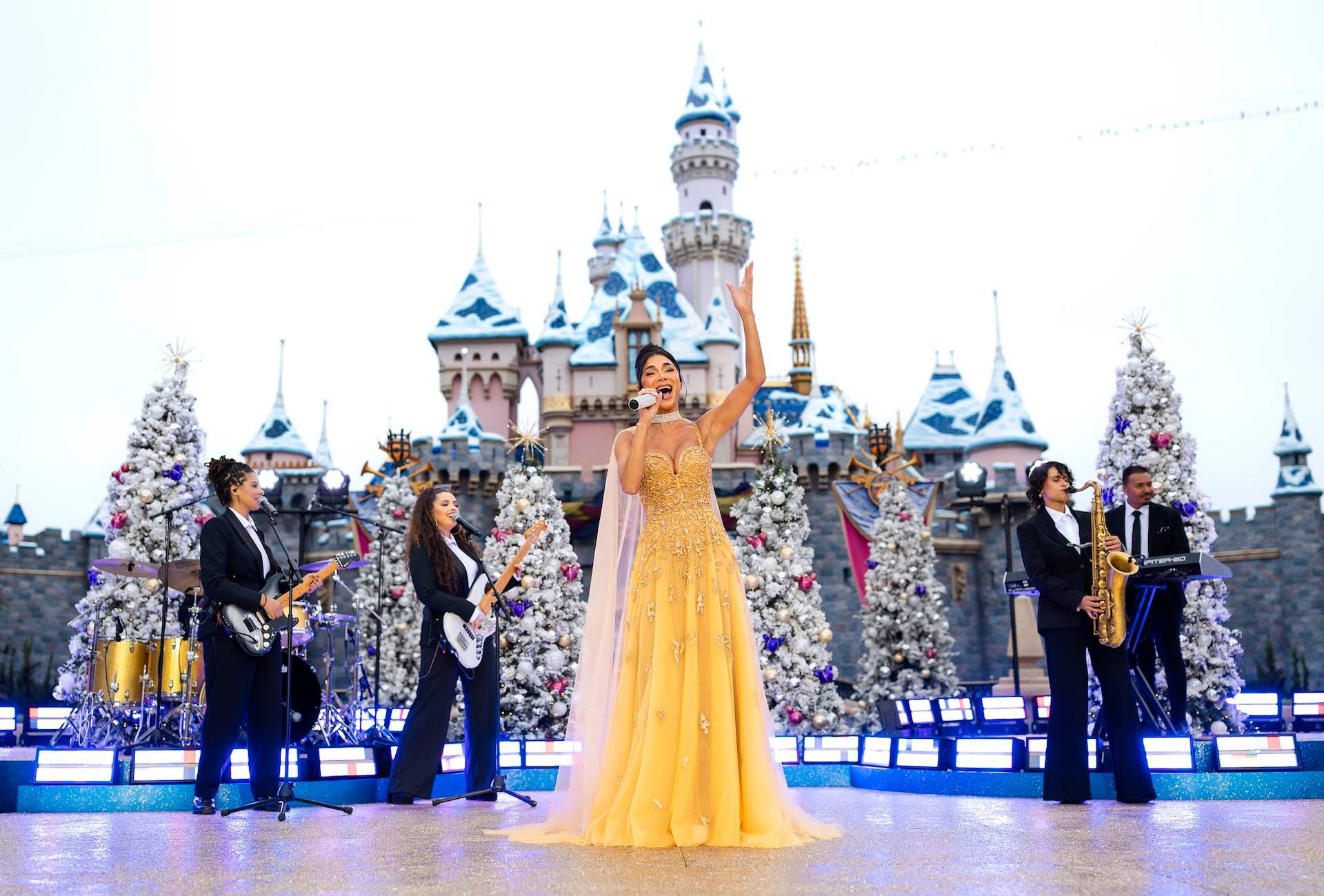 2025 Disney Parks Magical Christmas Day Parade