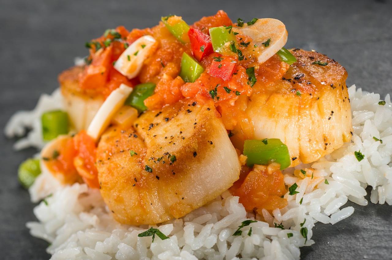 Brazil Marketplace 2013 - Seared Scallop with Hearts of Palm and Tomato Stew