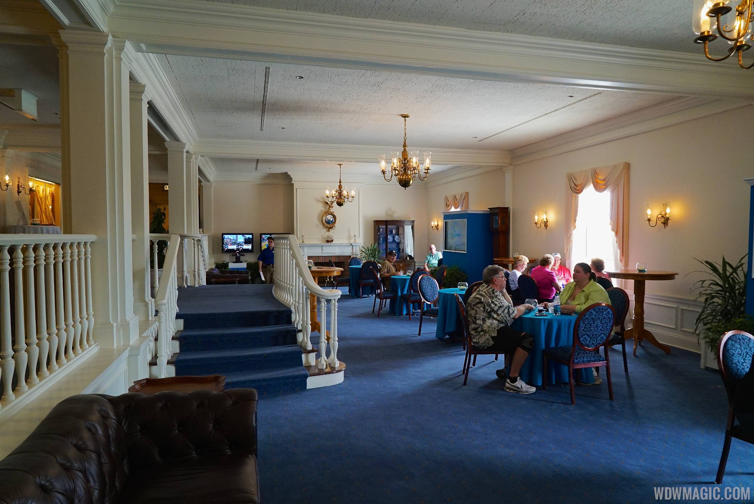 Inside the Chase Lounge at the American Adventure