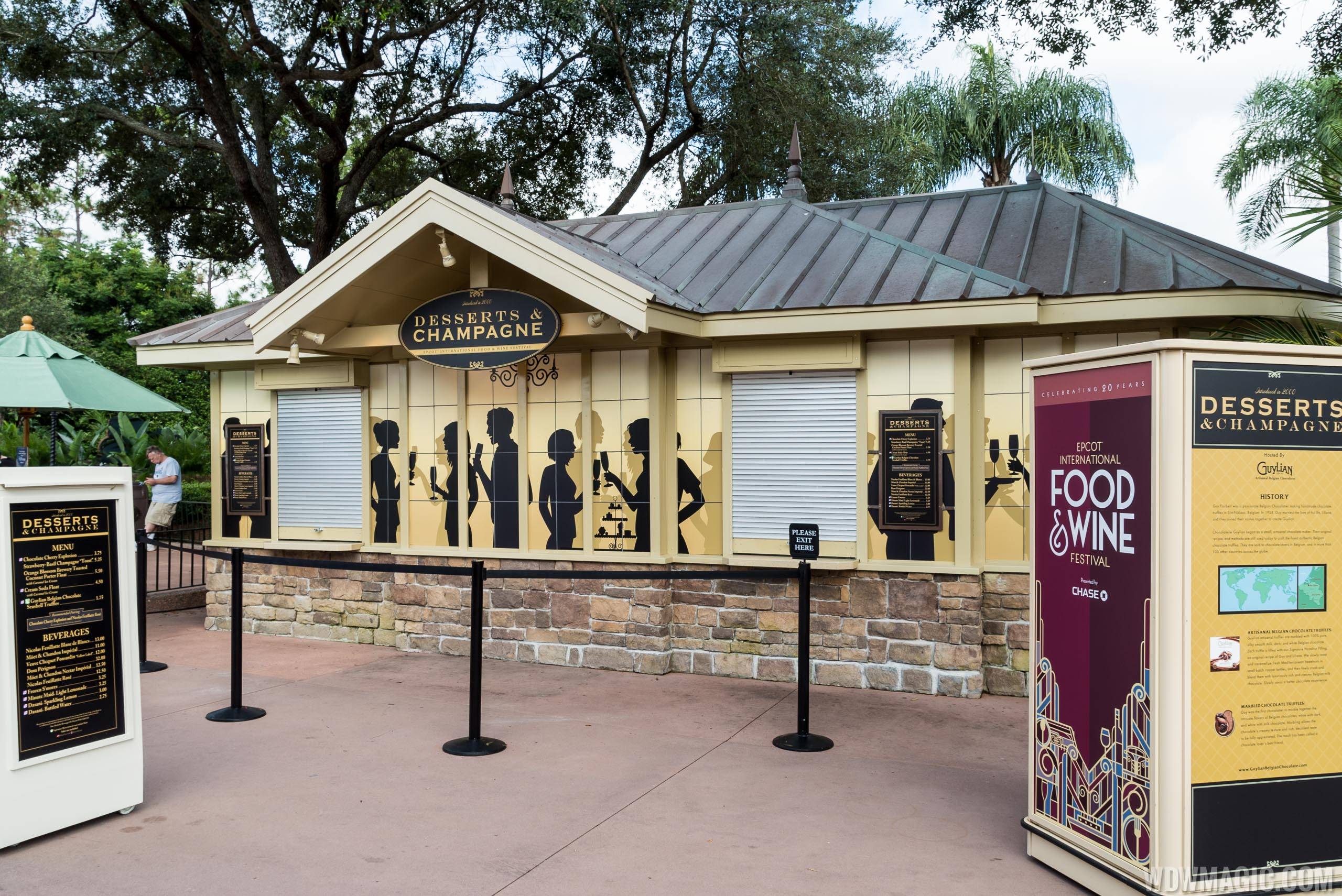 2015 Epcot Food and Wine Festival Marketplace kiosk - Desserts and Champagne
