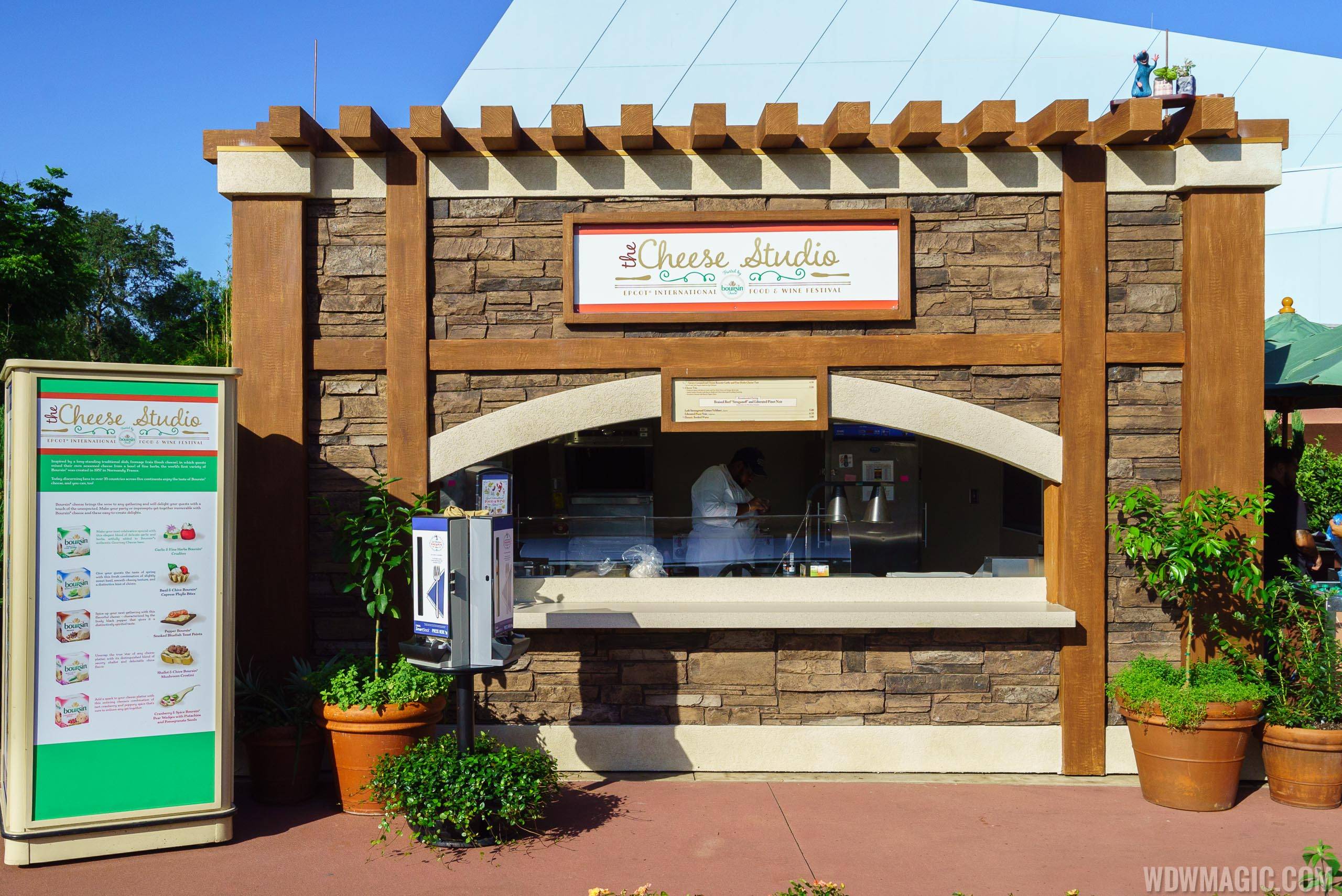 2017 Epcot Food and Wine Festival - Cheese Studio marketplace kiosk