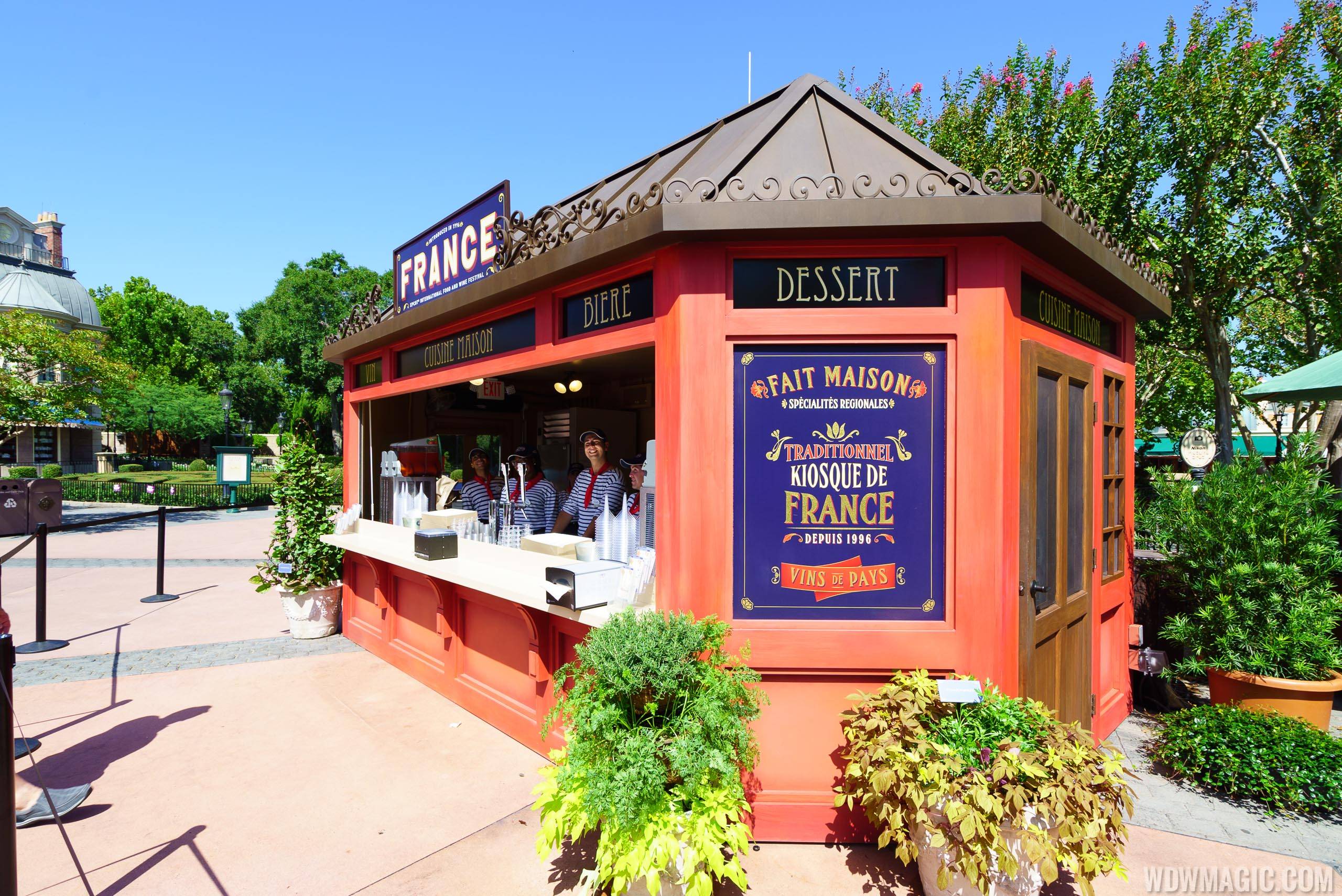 2017 Epcot Food and Wine Festival - France marketplace kiosk