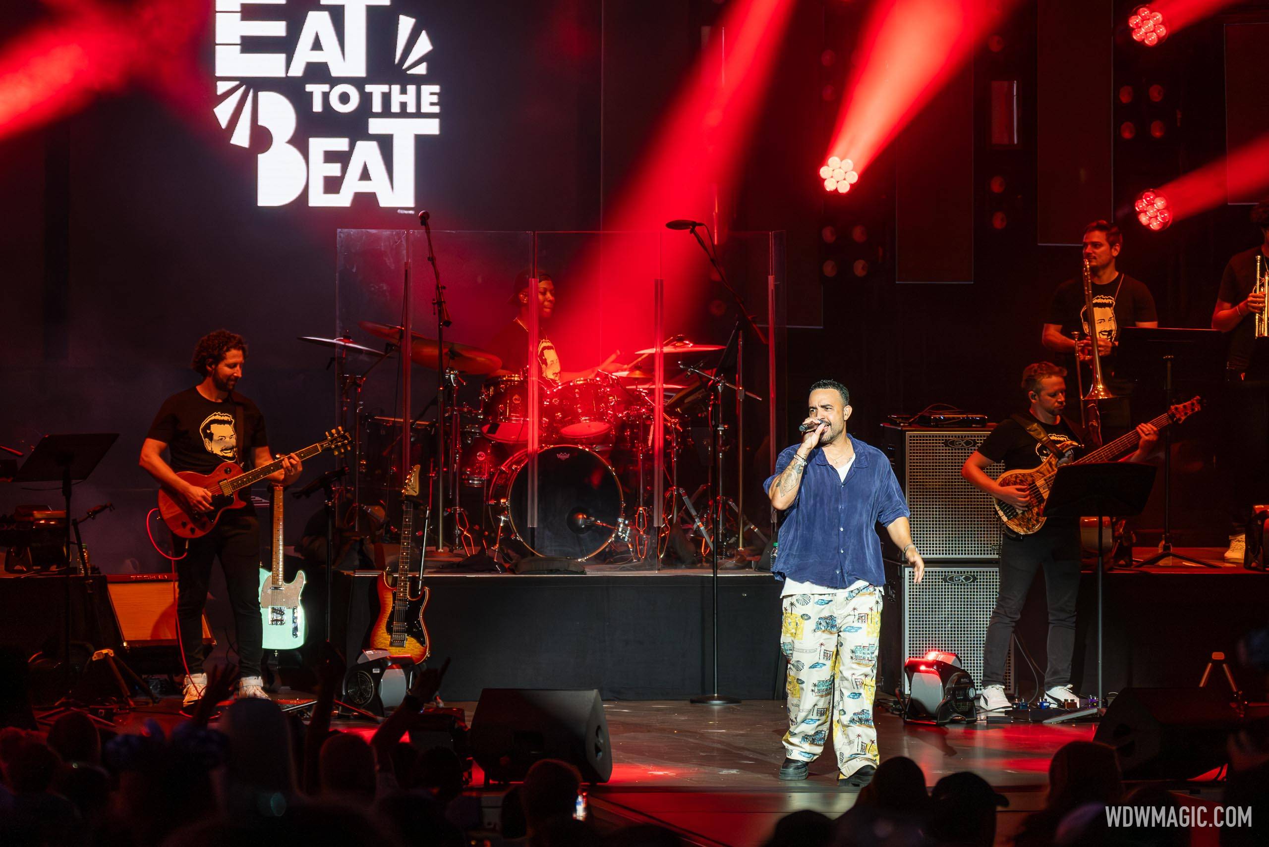 Eat to the Beat Concert Series - Joey Fatone and Friends