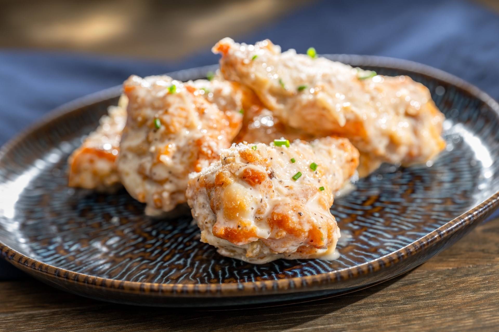 Parm wings
