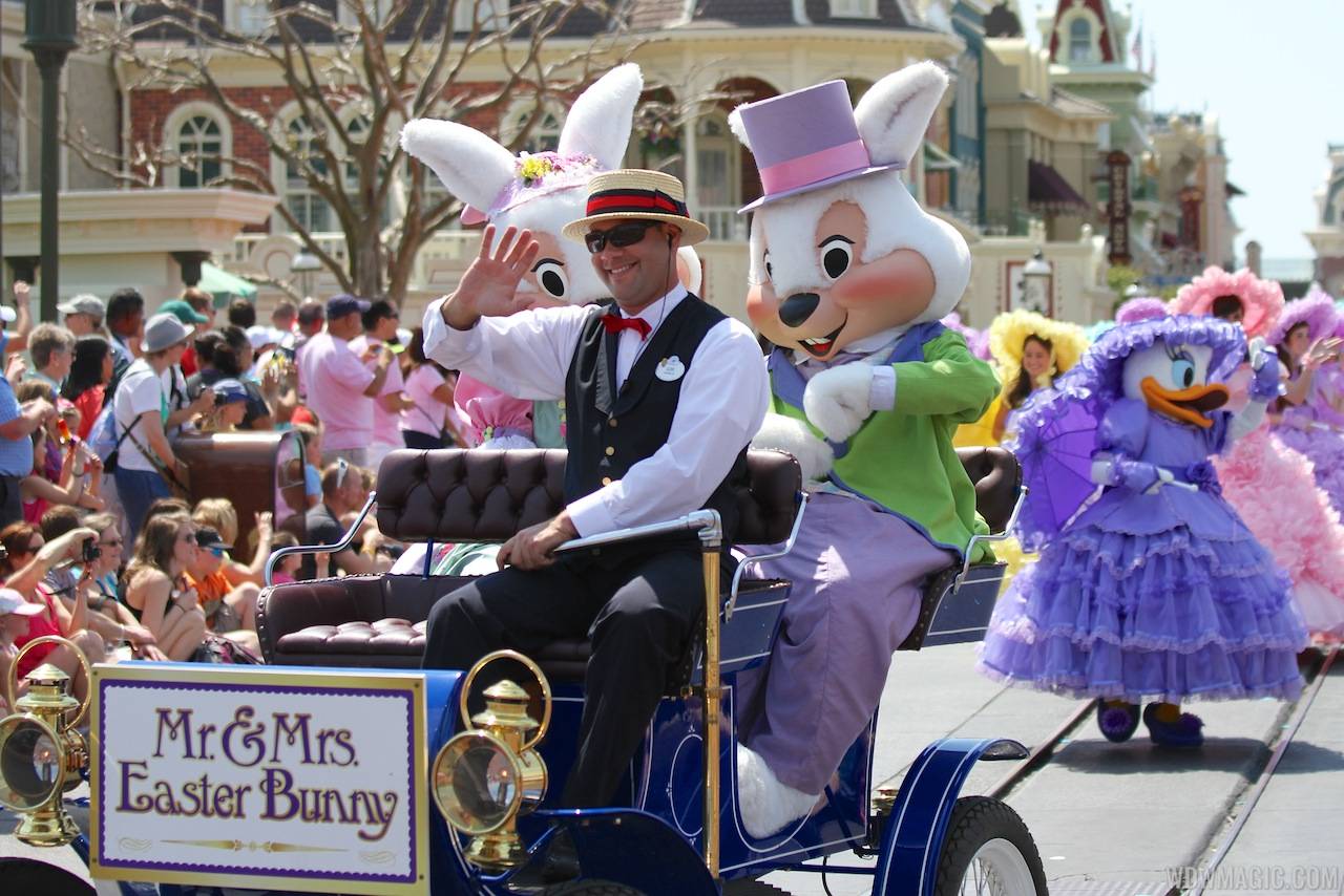 2013 Magic Kingdom Easter pre-parade
