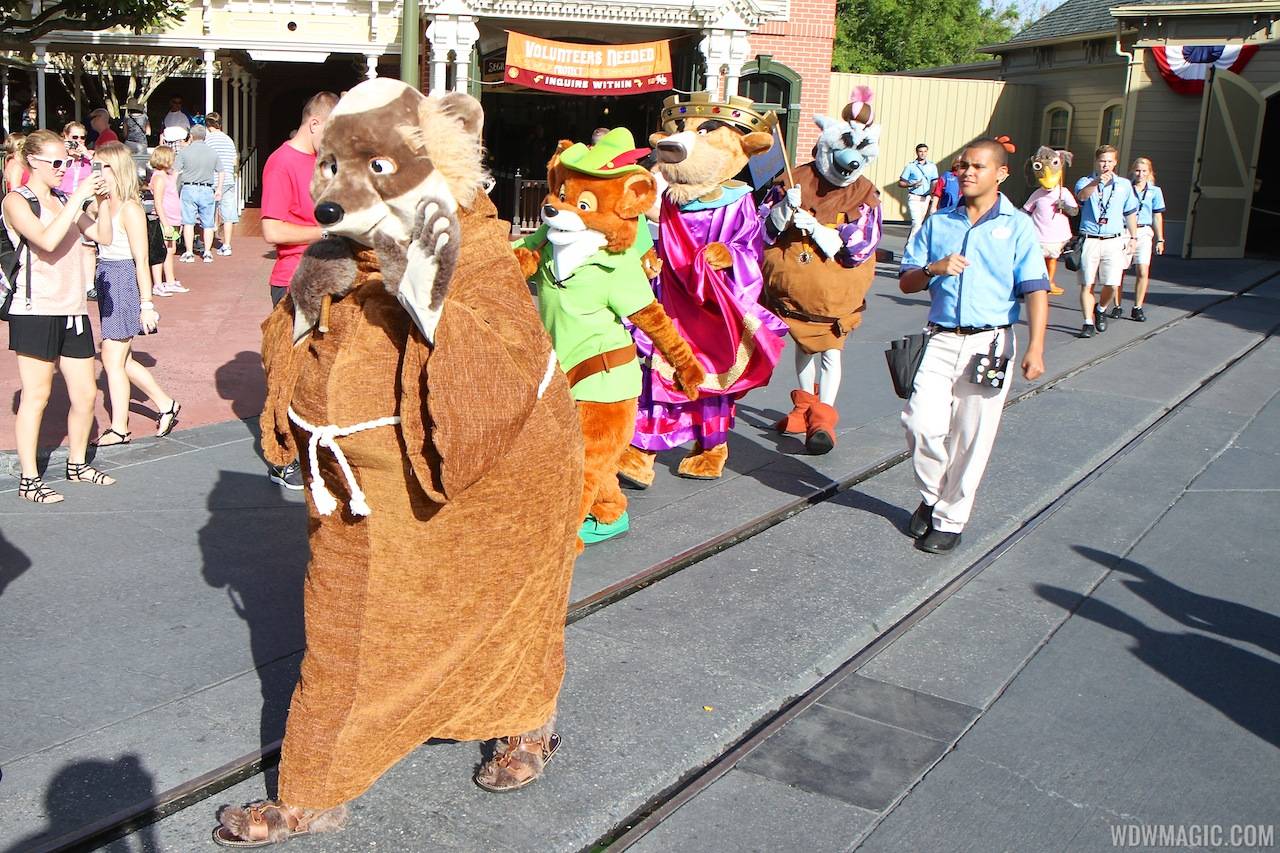 PHOTOS - Limited Time Magic's Long Lost Disney Friends week 2