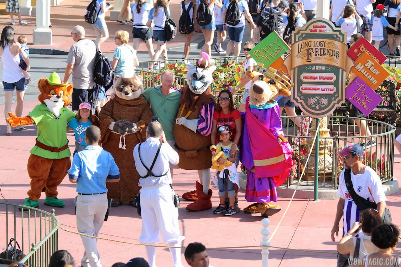 PHOTOS - Limited Time Magic's Long Lost Disney Friends week 2