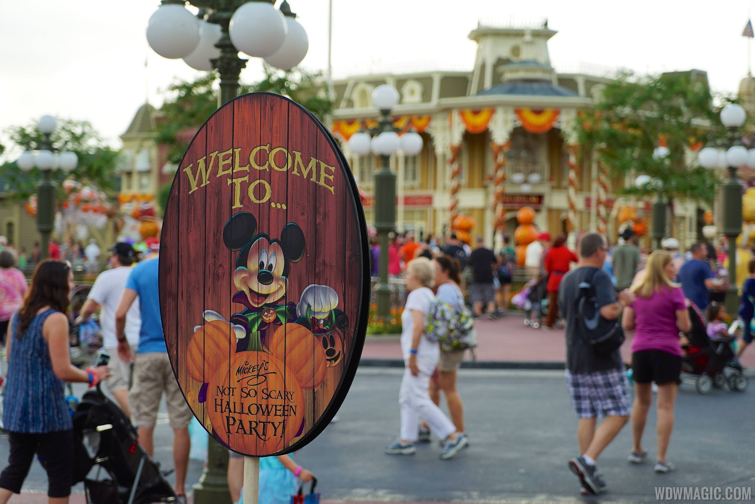 Mickey's Not-So-Scary Halloween Party entrance sign