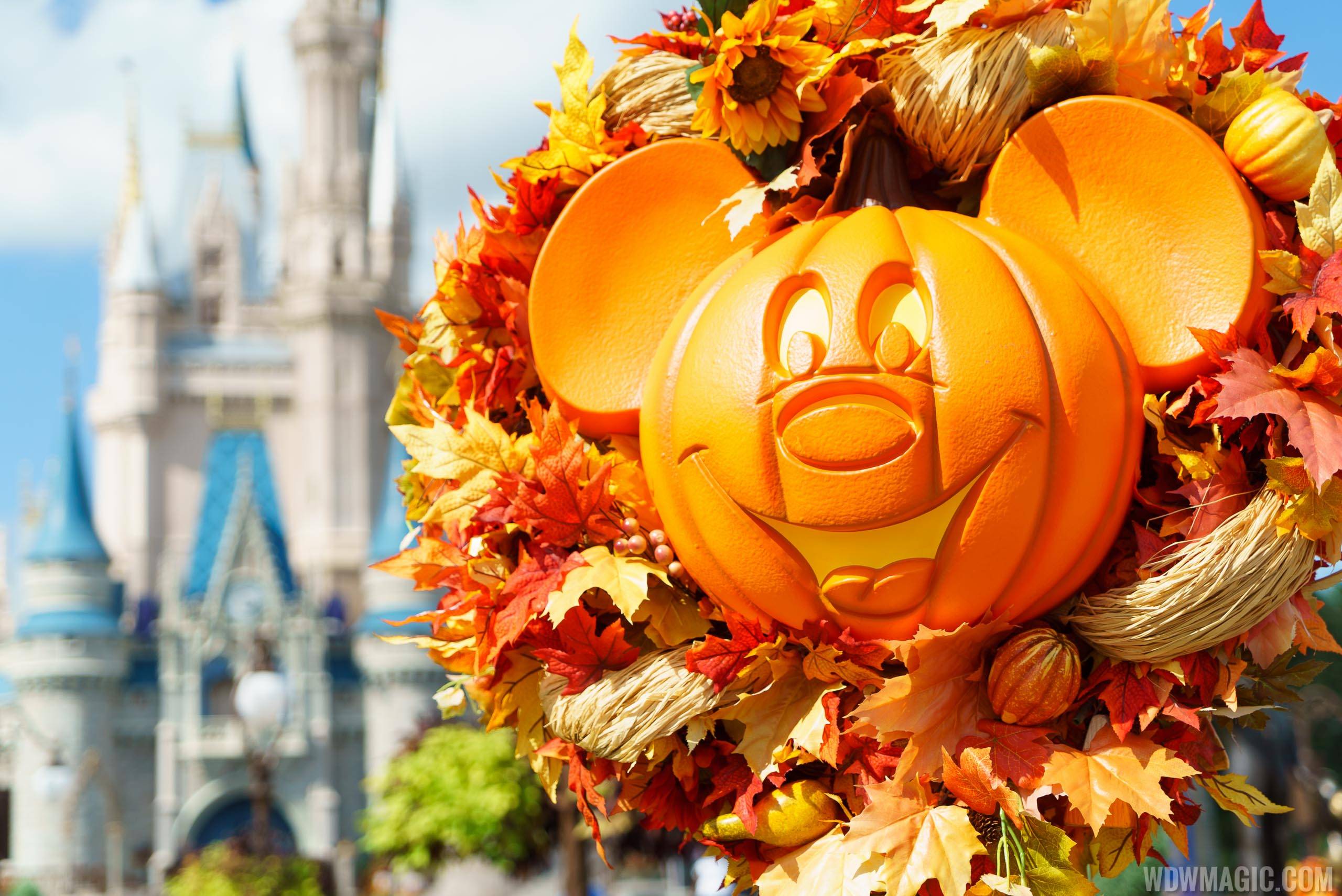 Magic Kingdom's fall Halloween decorations 2016