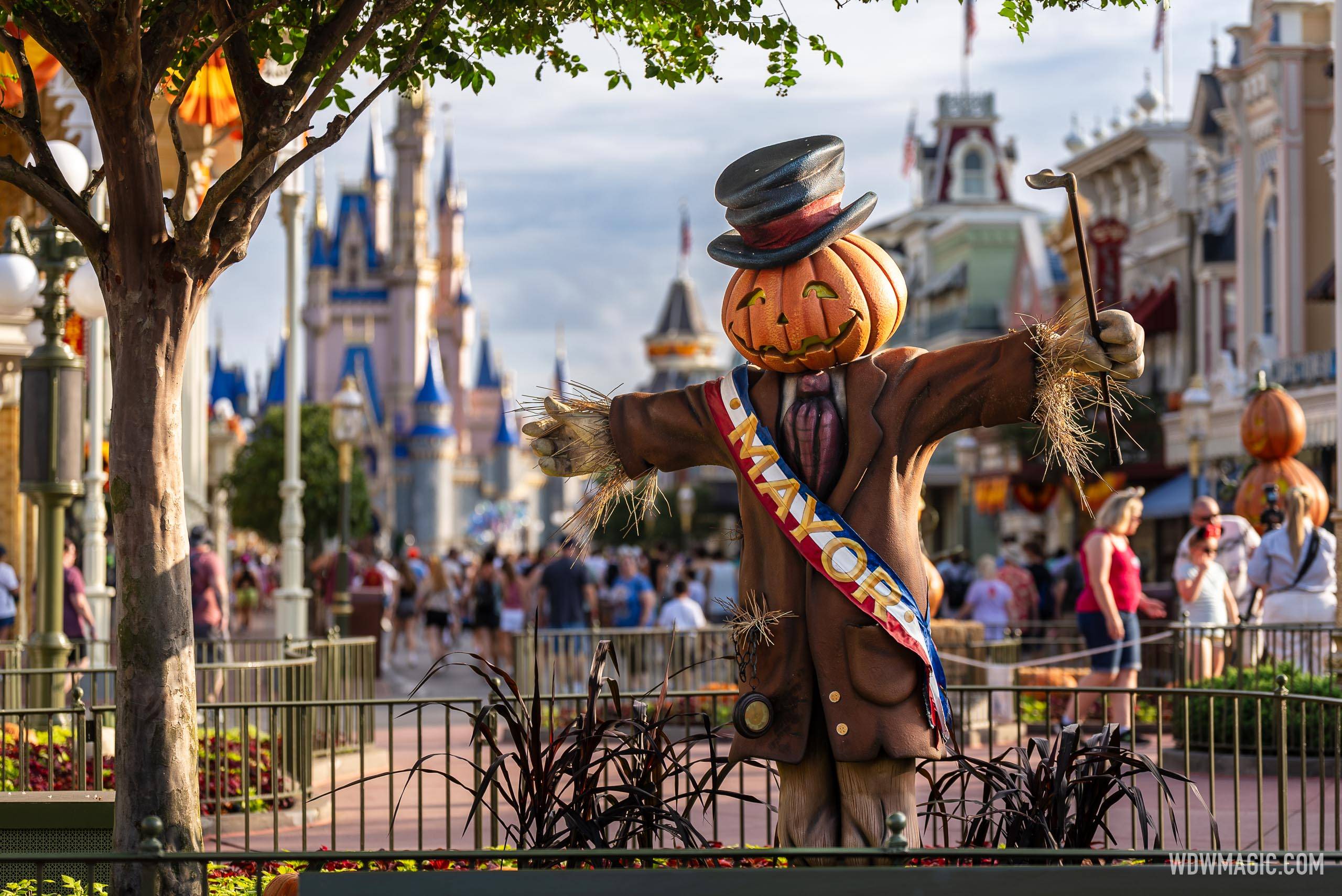 Spooktacular Disney World Halloween Decorations: A Magical Experience