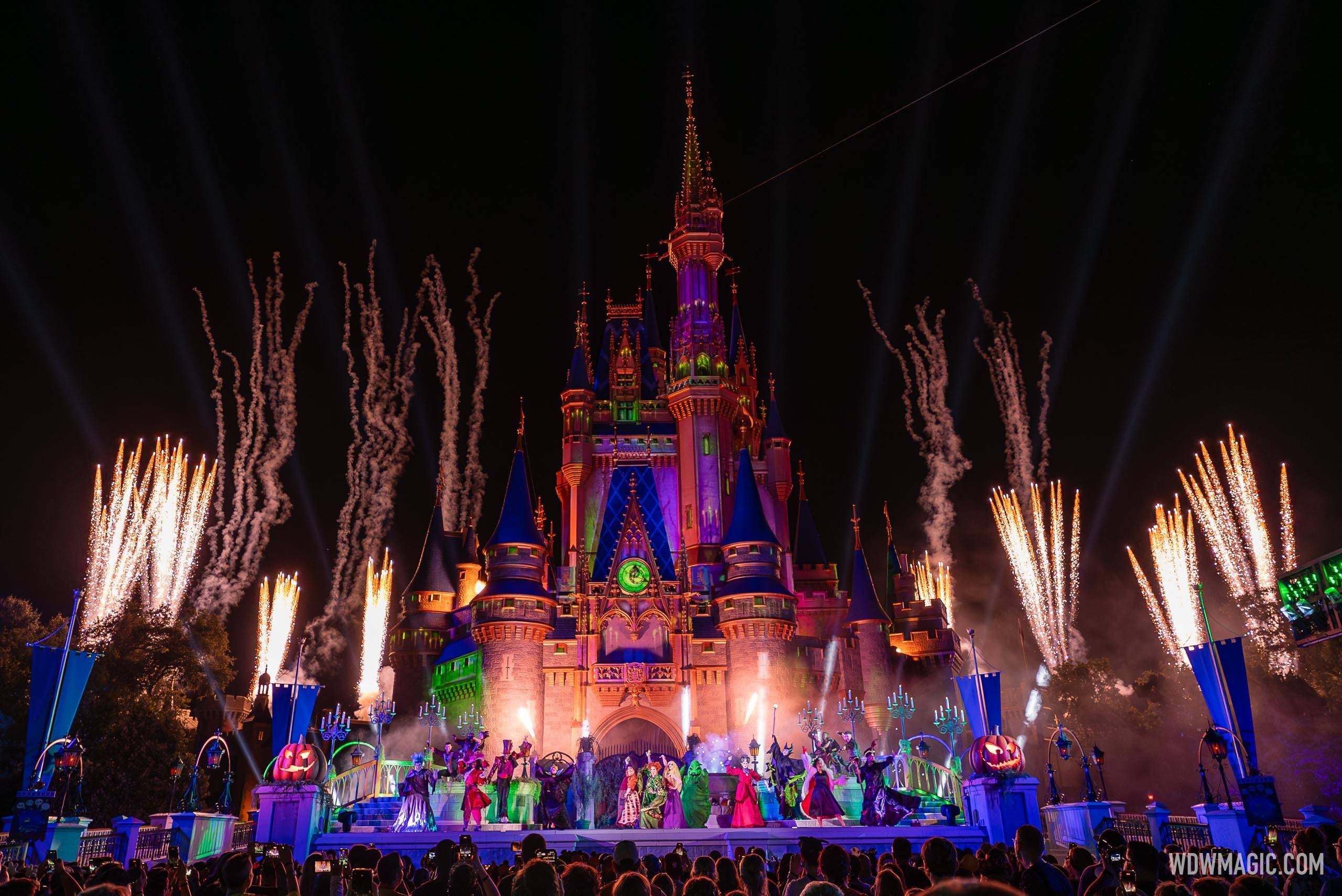 Mickey's Not-So-Scary Halloween Party overview 2023