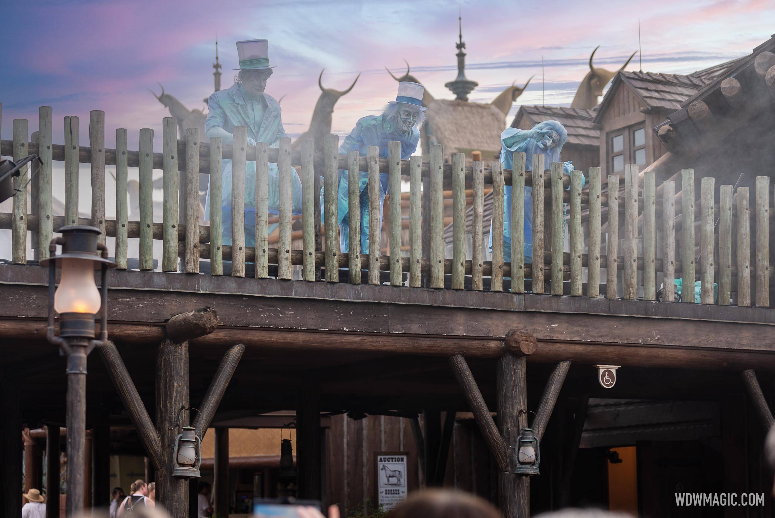 Hitchhiking Ghosts at Mickey's Not-So-Scary Halloween Party