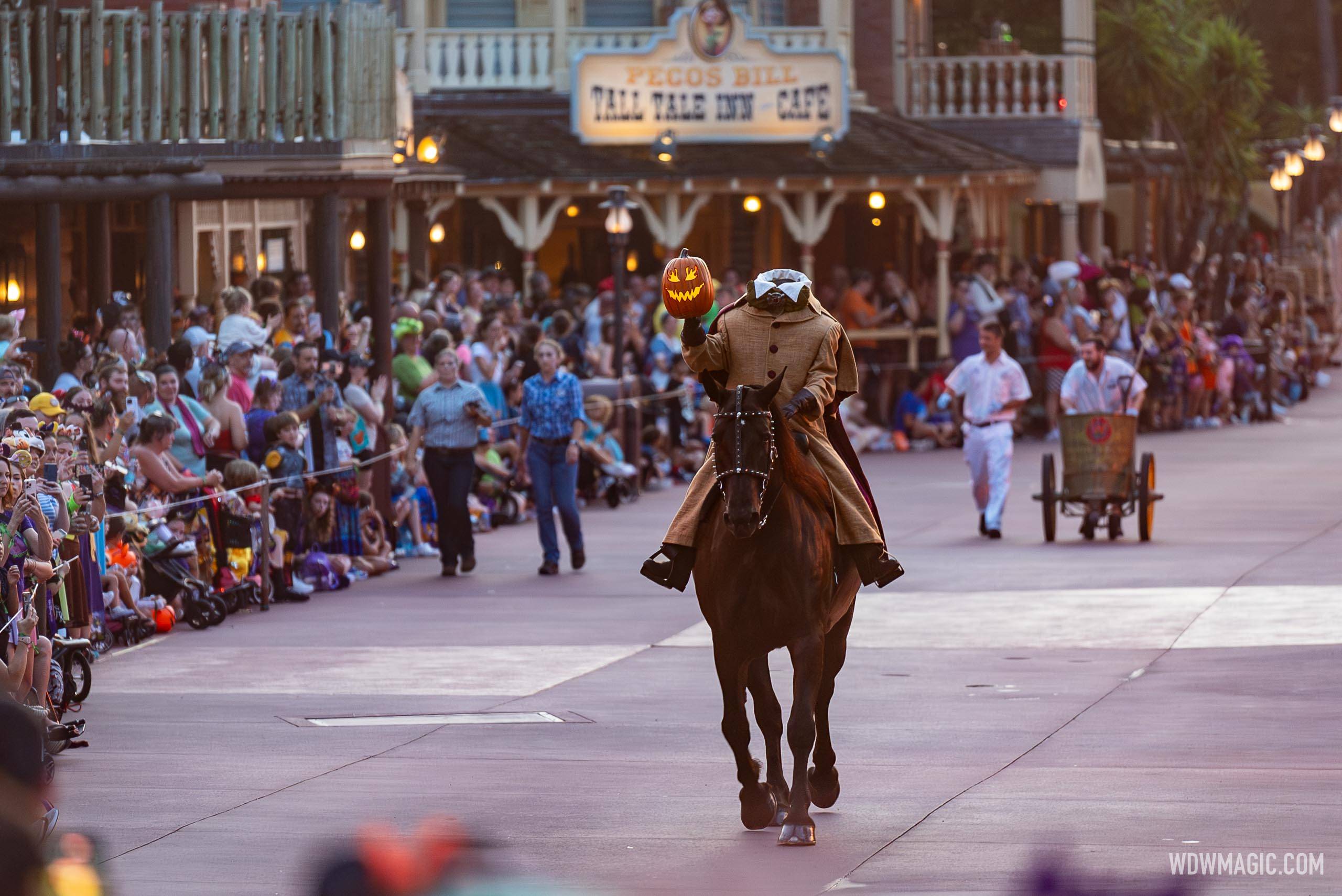 Headless Horseman at Mickey's Not-So-Scary Halloween Party