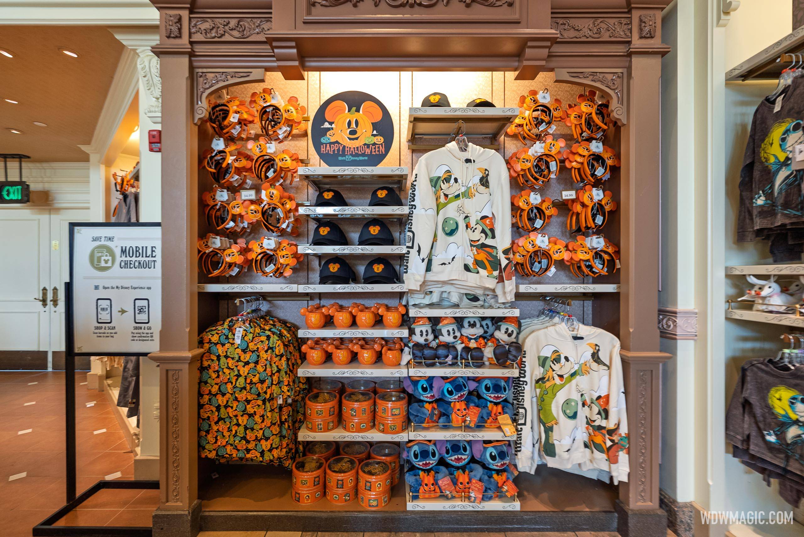 2025 Halloween Merchandise Collection at Main Street