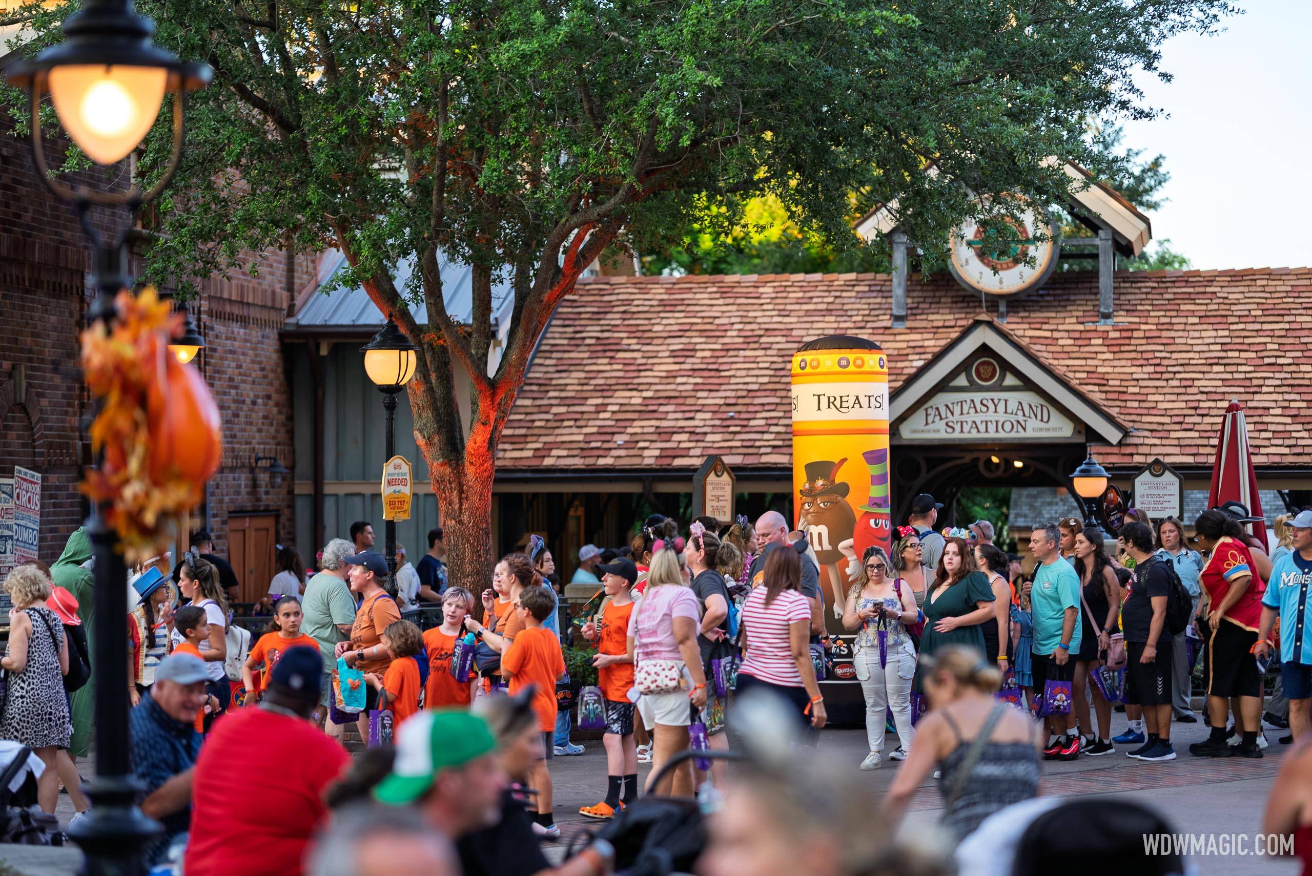 Mickey's Not-So-Scary Halloween Party 2026: Full Trick-or-Treat Location Guide