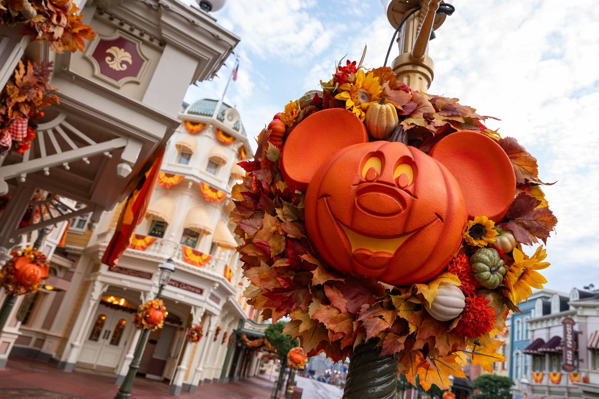Magic Kingdom's Halloween Decorations 2026: First Look at the Fall Transformation