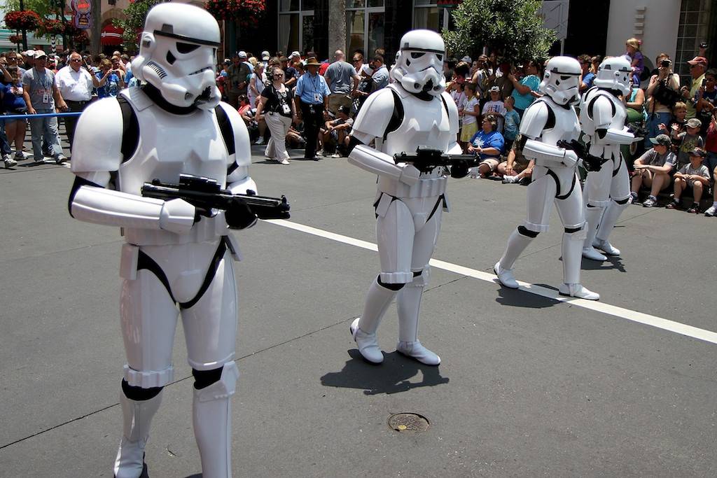 PHOTOS - Star Wars Weekends - Week 3 Legends of the Force motorcade