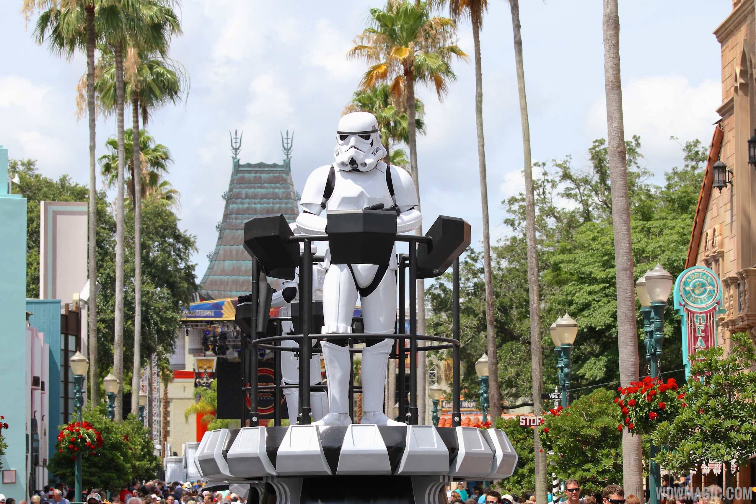 2015 Star Wars Weekends - Weekend 1 Legends of the Force motorcade celebrities - Storm Troopers