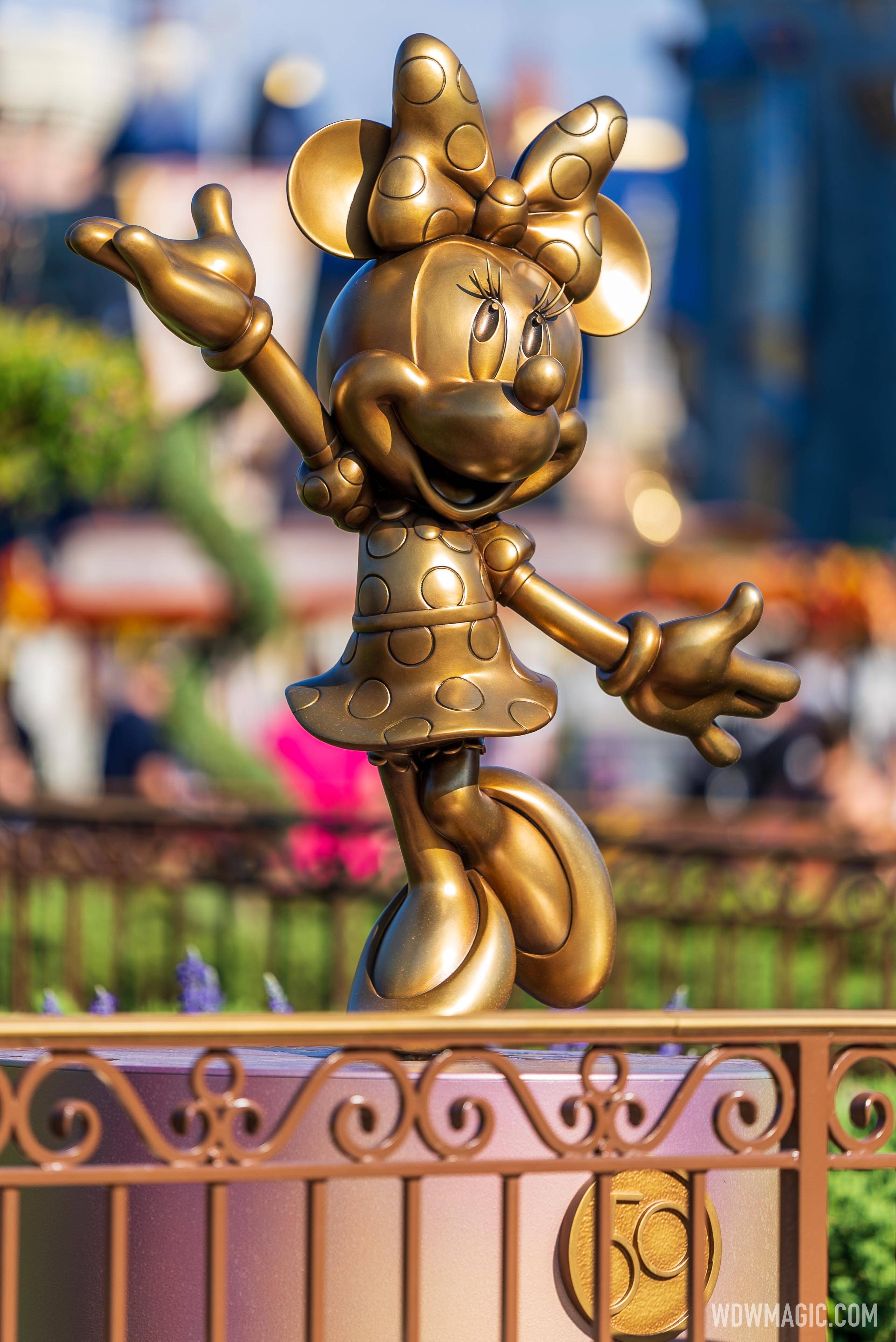Minnie Mouse  - Fab 50 Character Statue