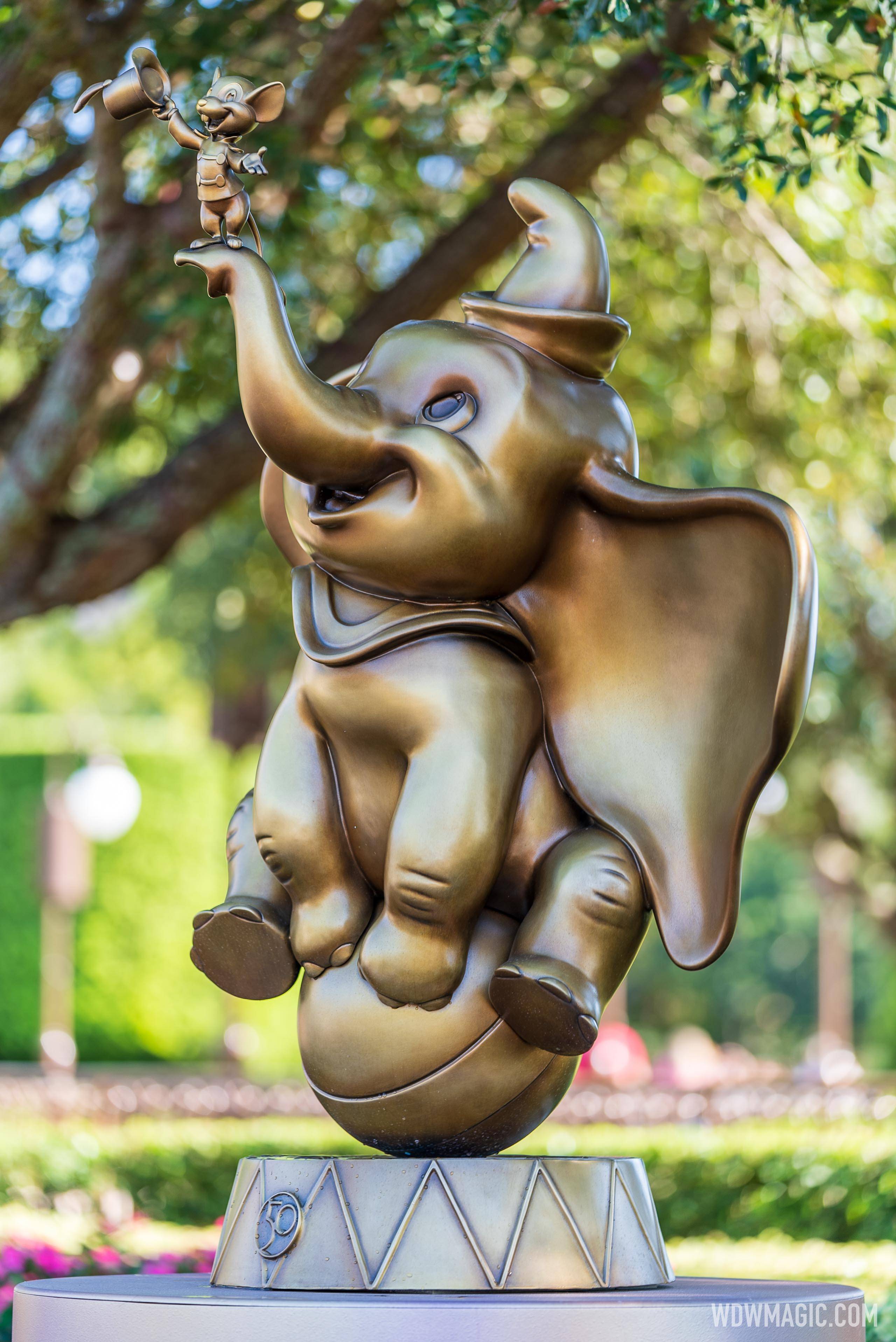Dumbo - Fab 50 Character Statue