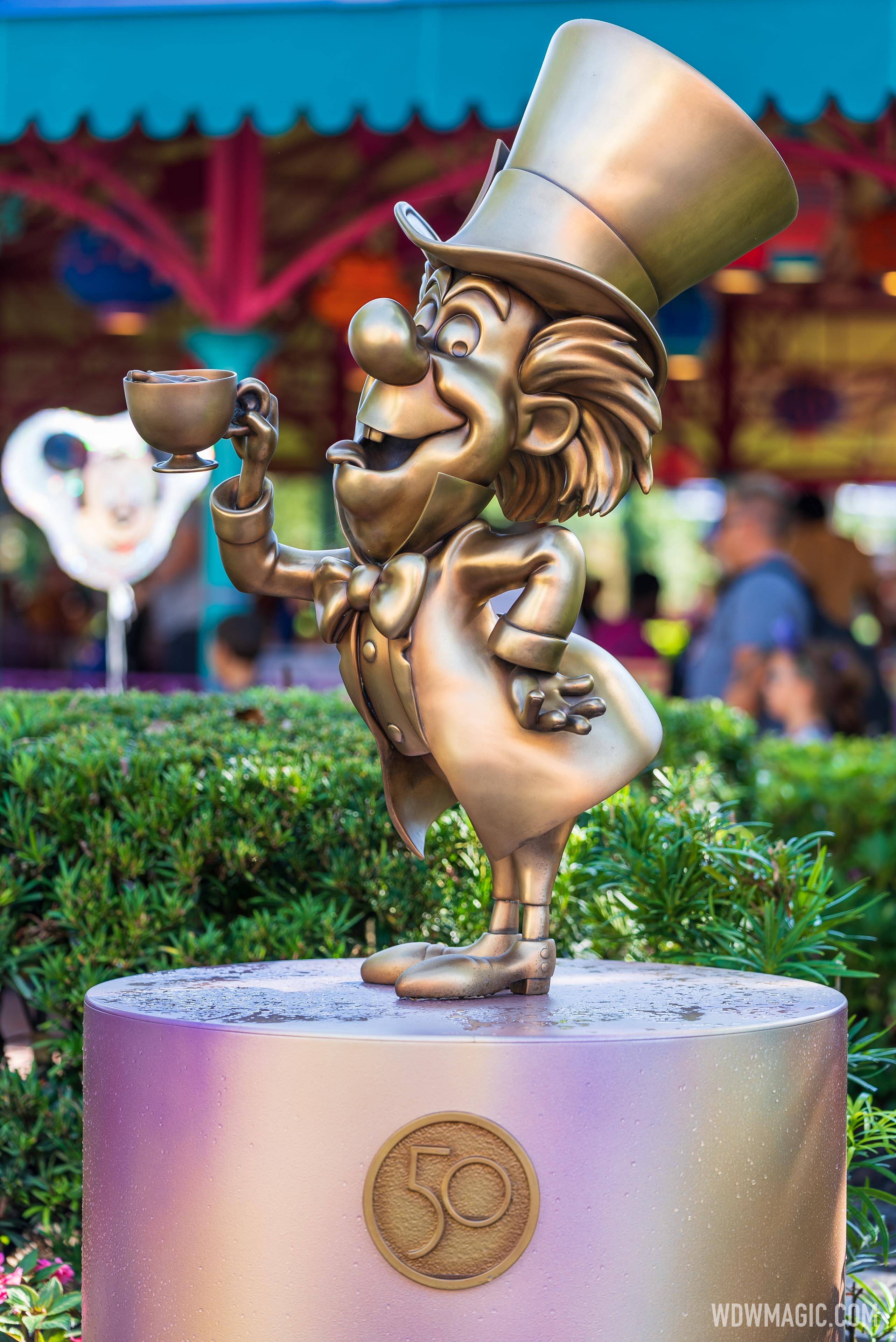 Mad Hatter - Fab 50 Character Statue