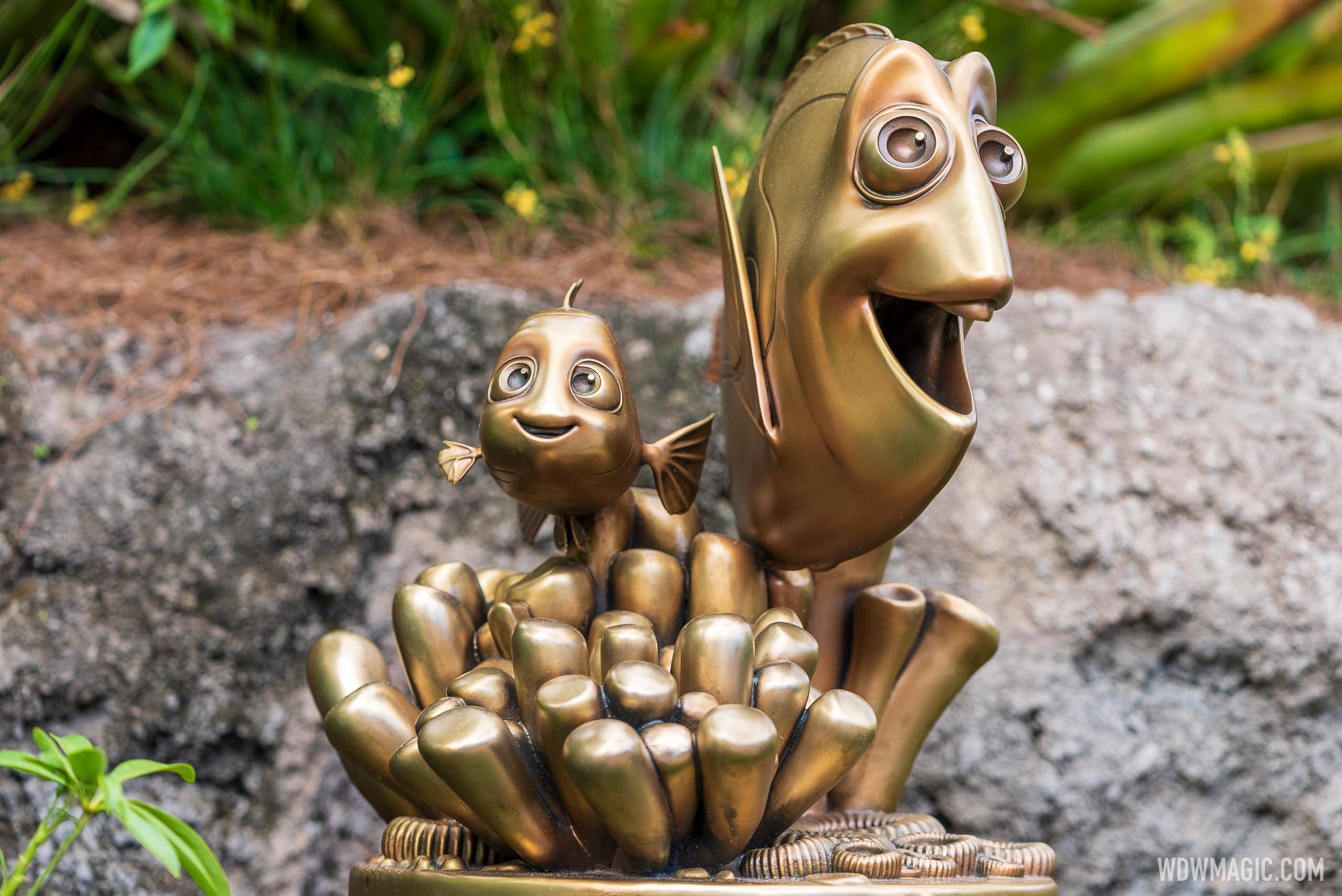 Nemo and Dory - Fab 50 Character Statue