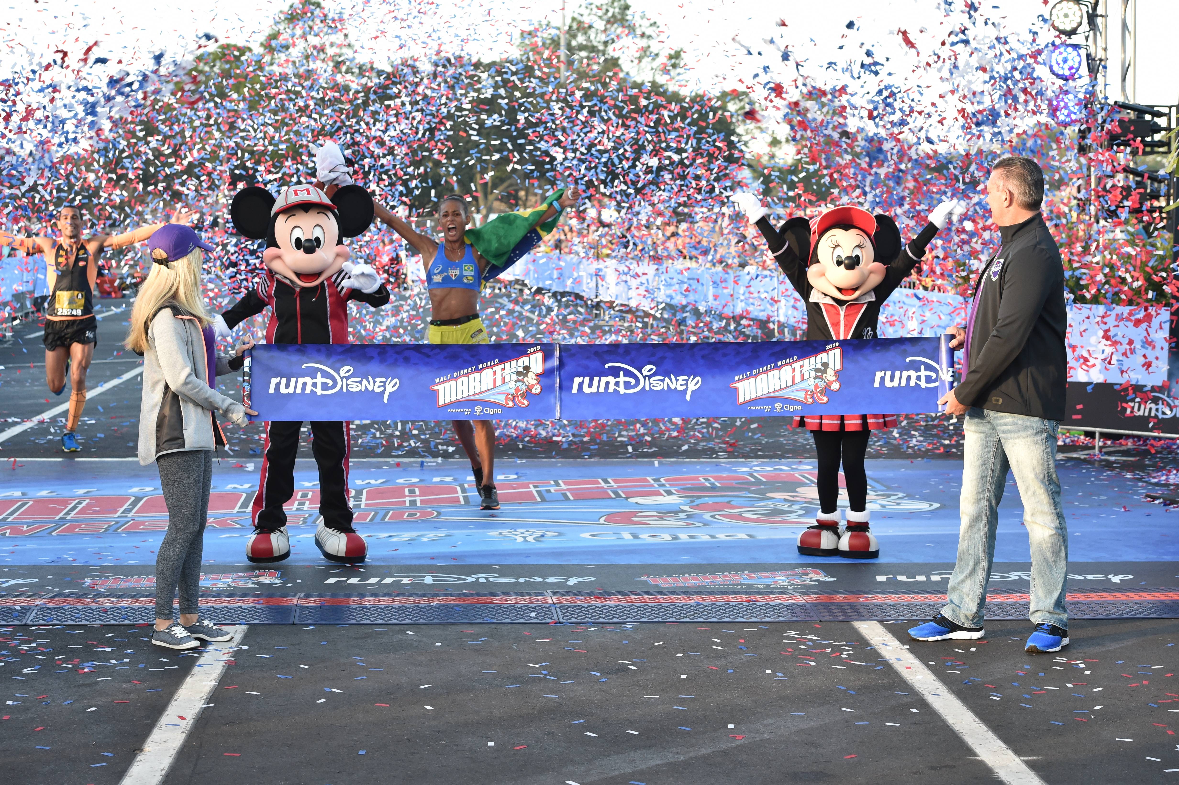 Brazilians win the men's and women's 2019 Walt Disney World Marathon event