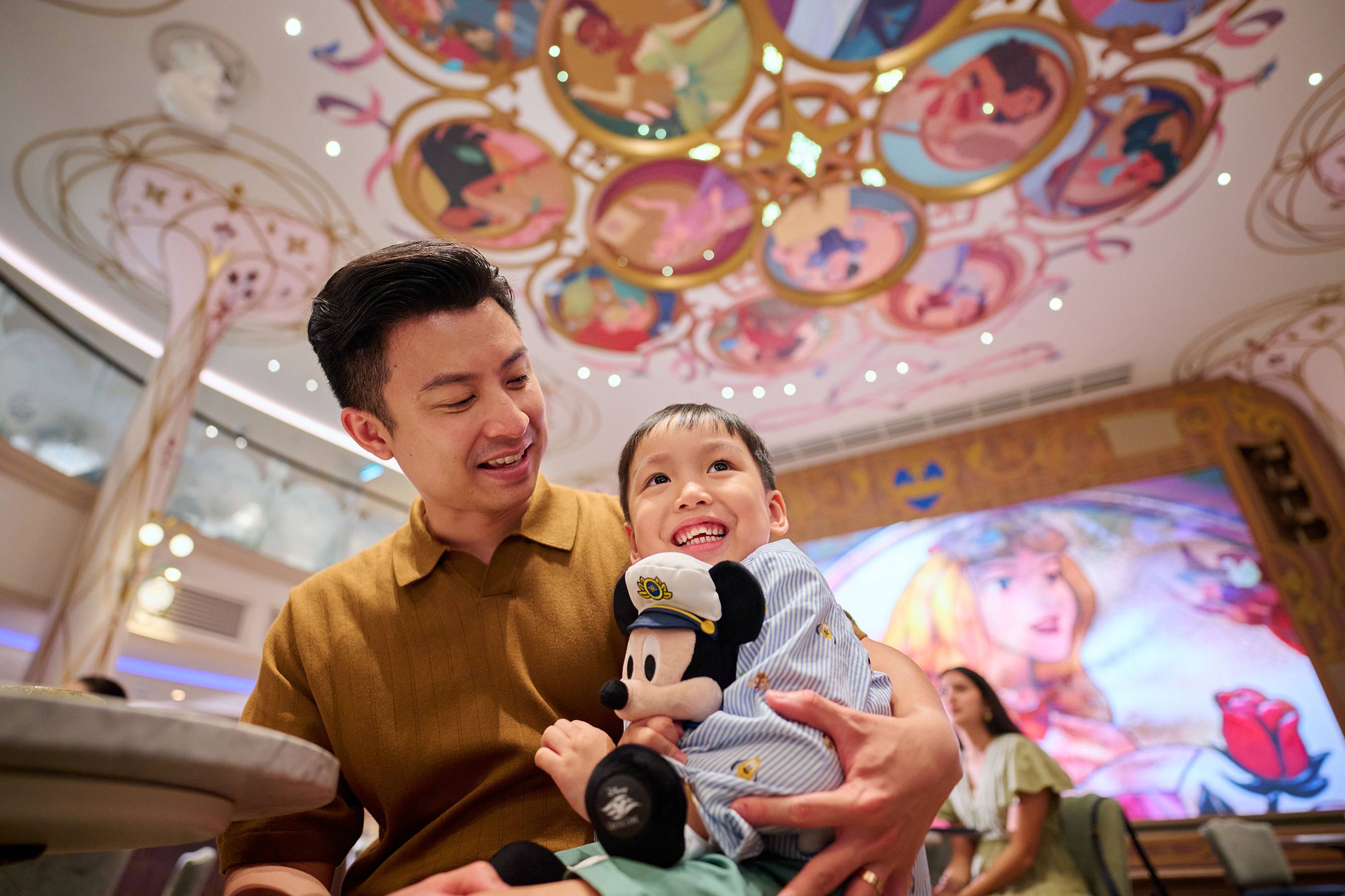 Disney Adventure Town Square