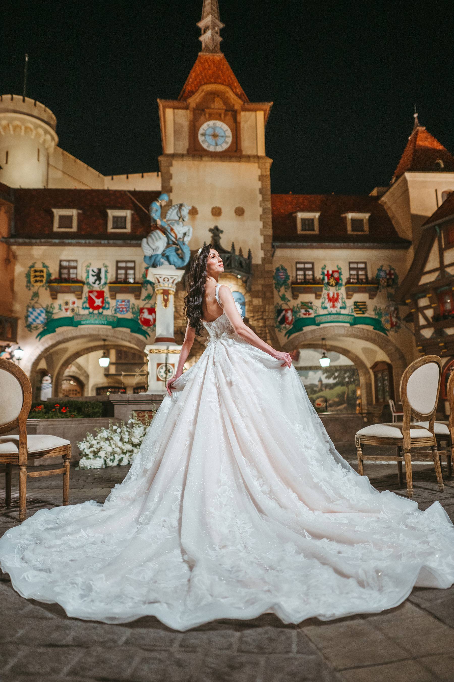 Disney Fairy Tale Weddings Unveils New Snow White and Evil Queen-Inspired  Wedding Gowns, image size:750x1125