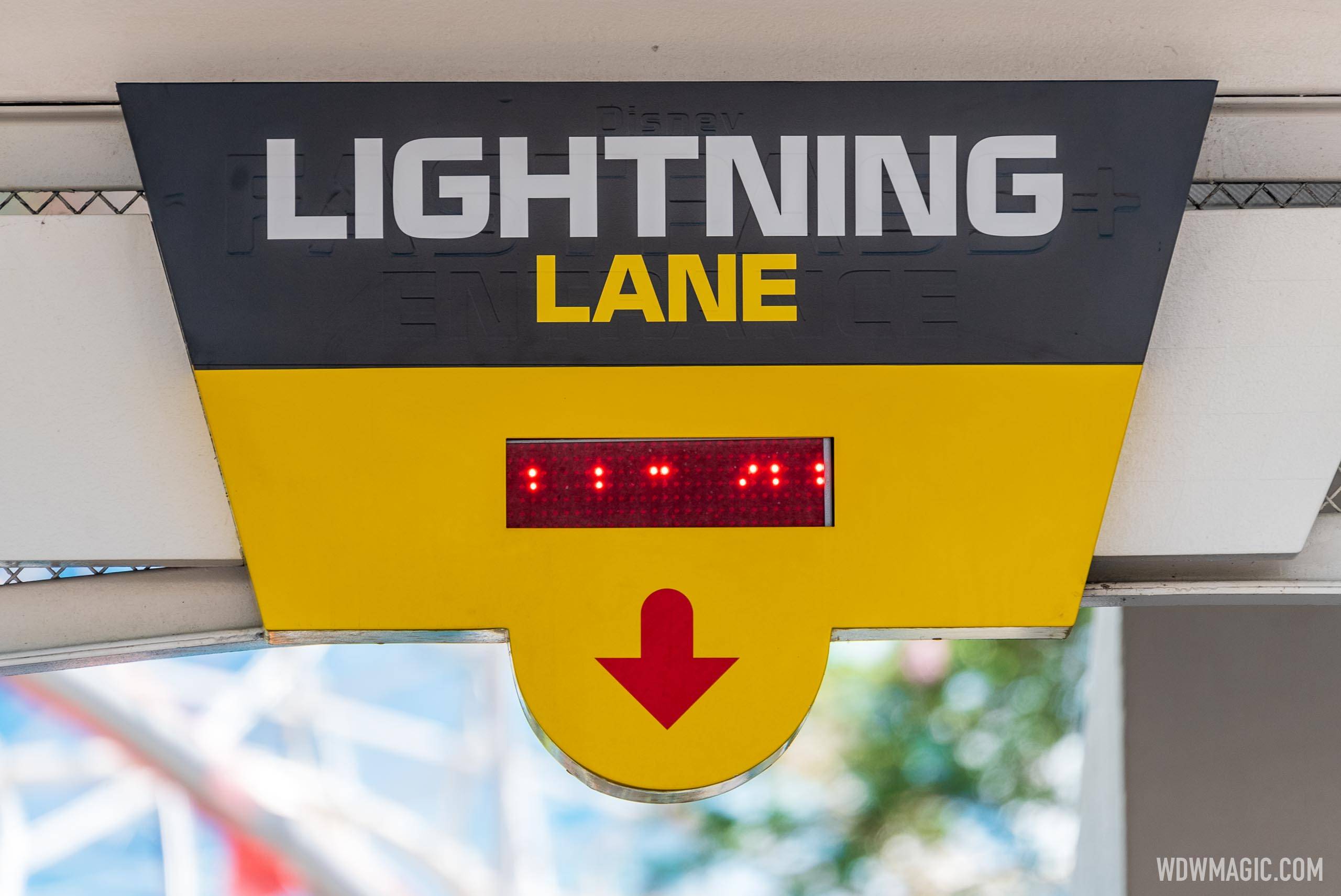 Lightning Lane sign at Tomorrowland Speedway