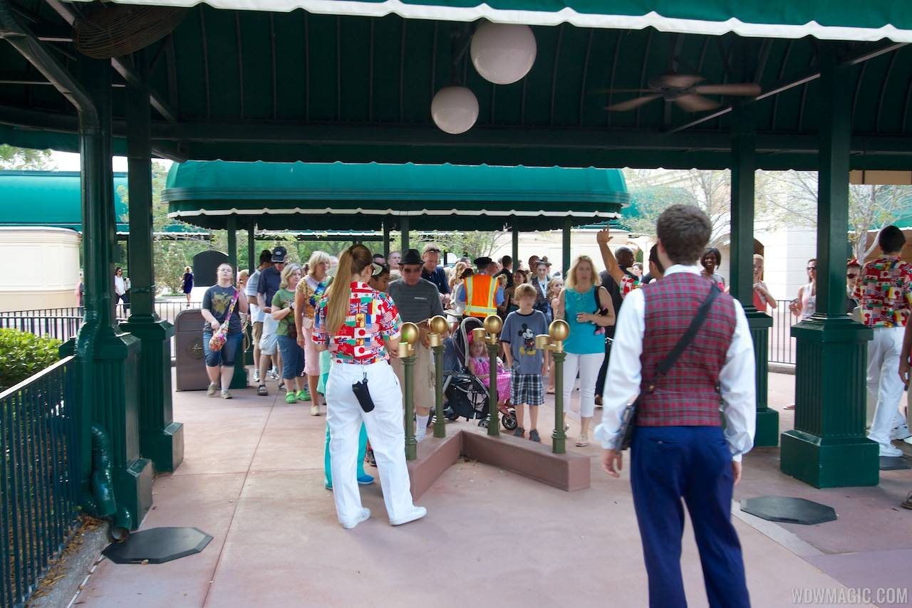 PHOTOS - MyMagic+ 'Touch to Enter' turnstiles now open at Epcot's International Gateway