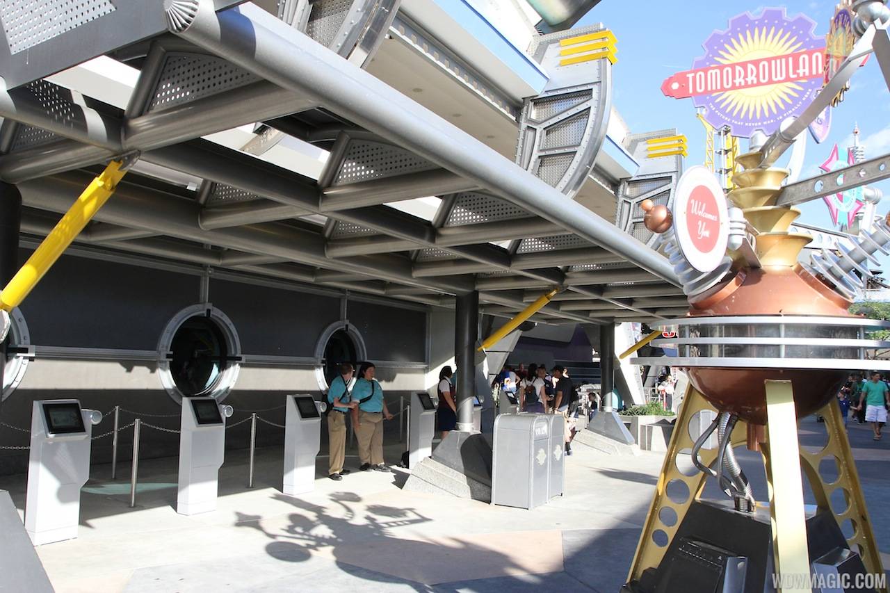 New FastPass+ kiosk in Tomorrowland
