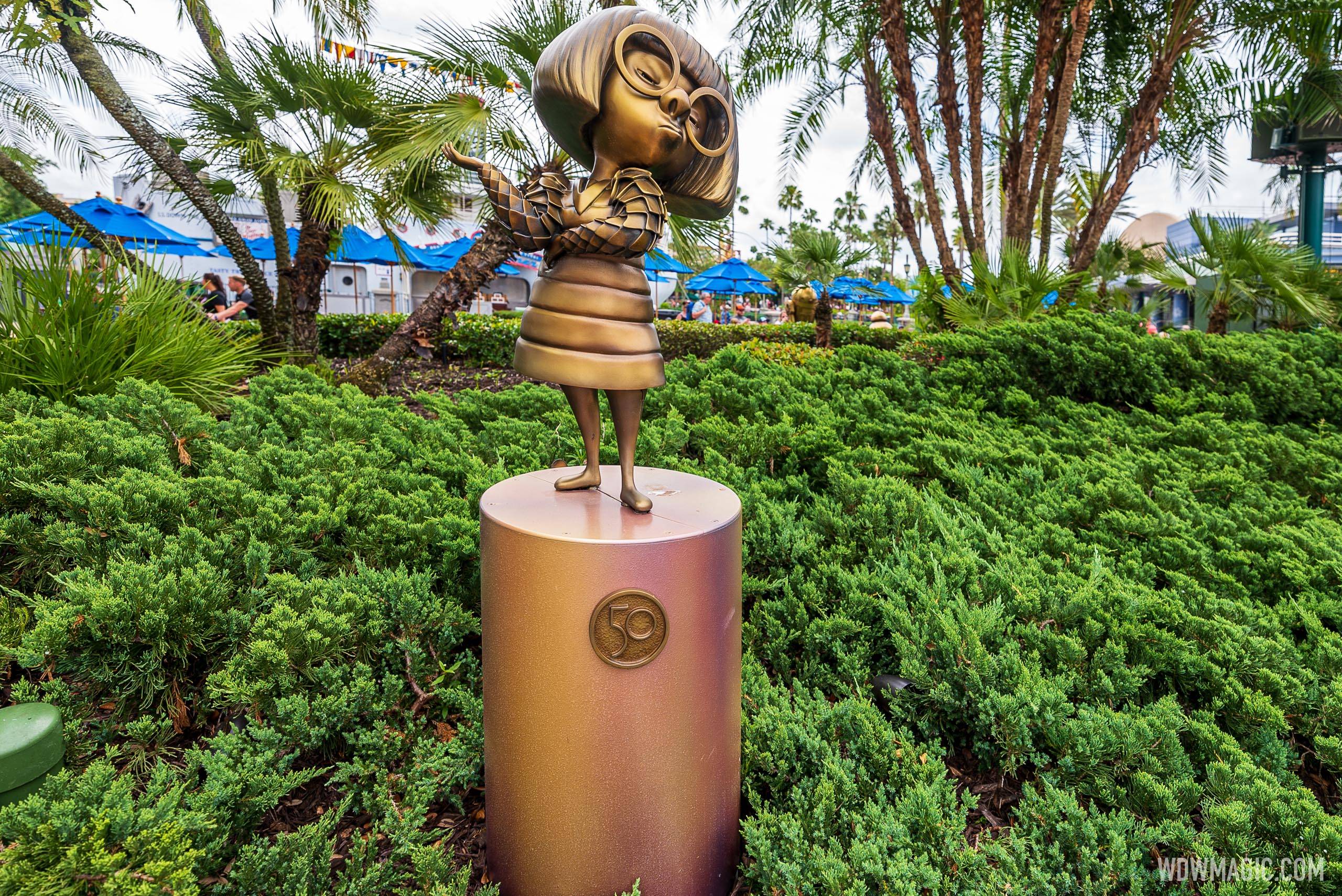 See how the MagicBand+ interacts with the Fab 50 golden character sculptures at Walt Disney World