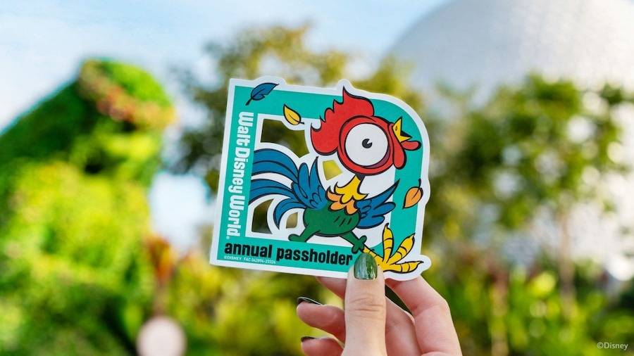 New complimentary Walt Disney World Passholder Magnet available at EPCOT in late January 2024