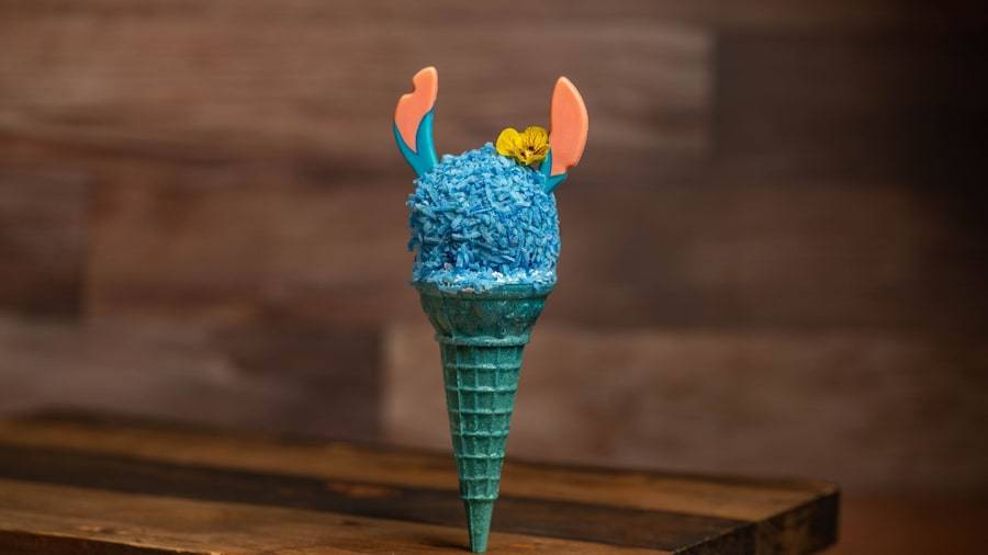 Stitch-themed Walt Disney World Passholder dessert