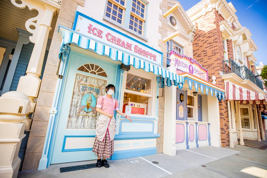 Hong Kong Disneyland to close again due to rising COVID-19 cases