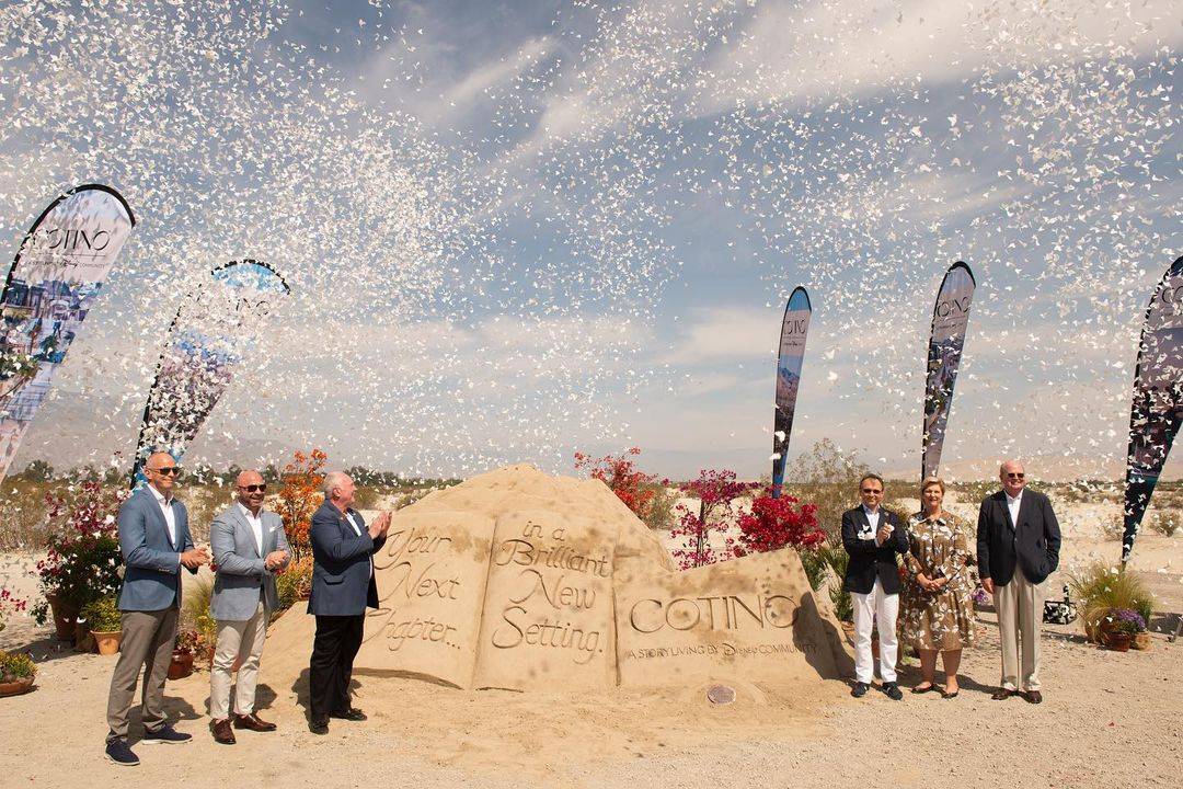Great breaking ceremony at Cotino - Storyliving by Disney