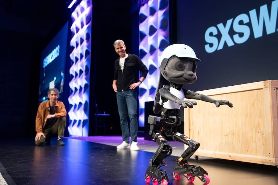 This robot pushes the boundaries of what characters can do in Disney experiences .