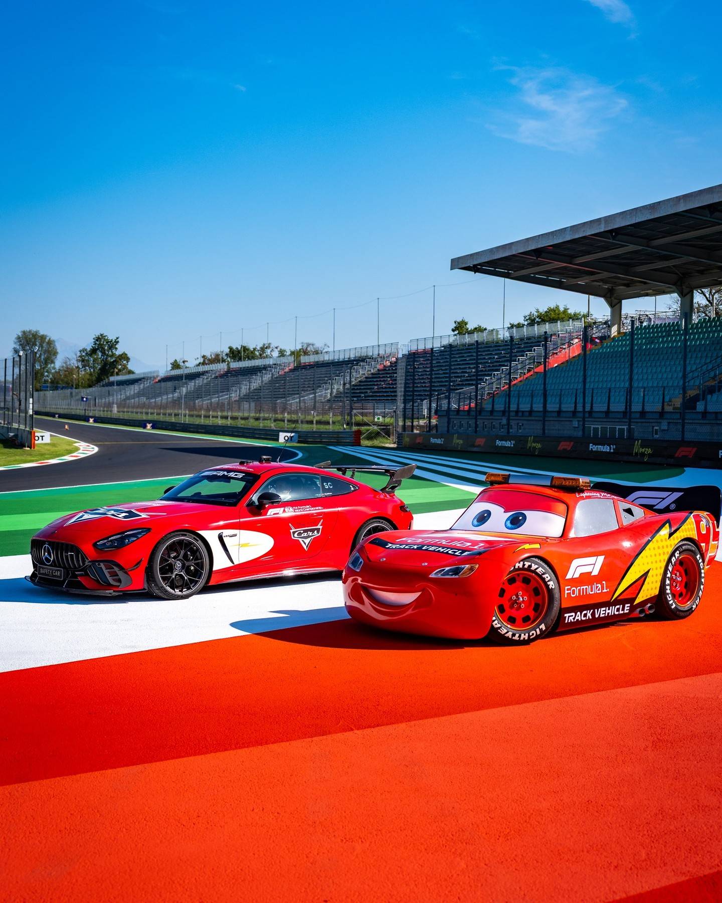 Lightning McQueen and the Cars-Themed Safety Car - photo 4 of 4