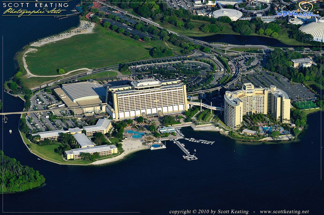 Disney's Contemporary Resort to the left and Bay Lake Tower to the right