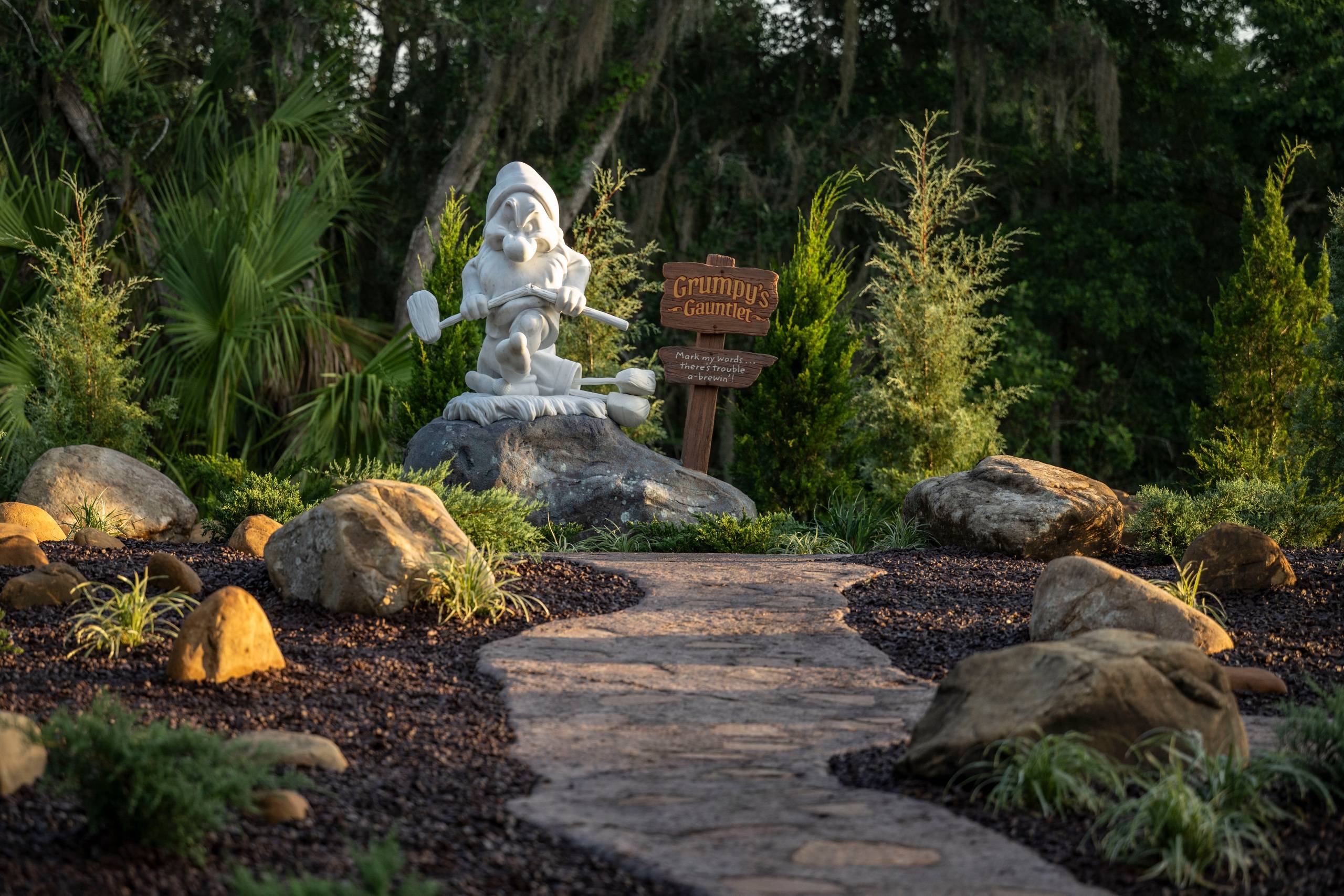 Grumpy's Gauntlet Statue and Merchandise at Disney's Magnolia Golf Course