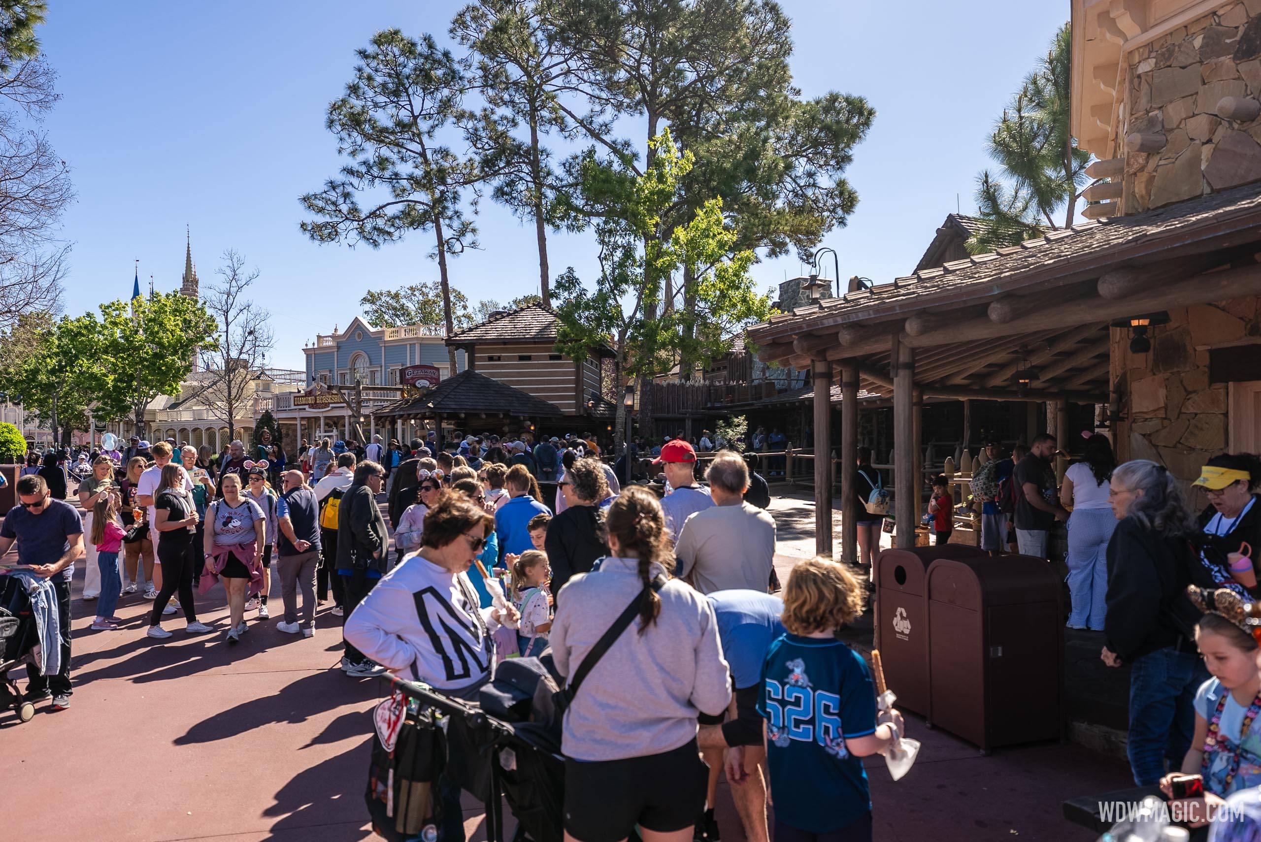 McKim's Mile House DVC Lounge Queue