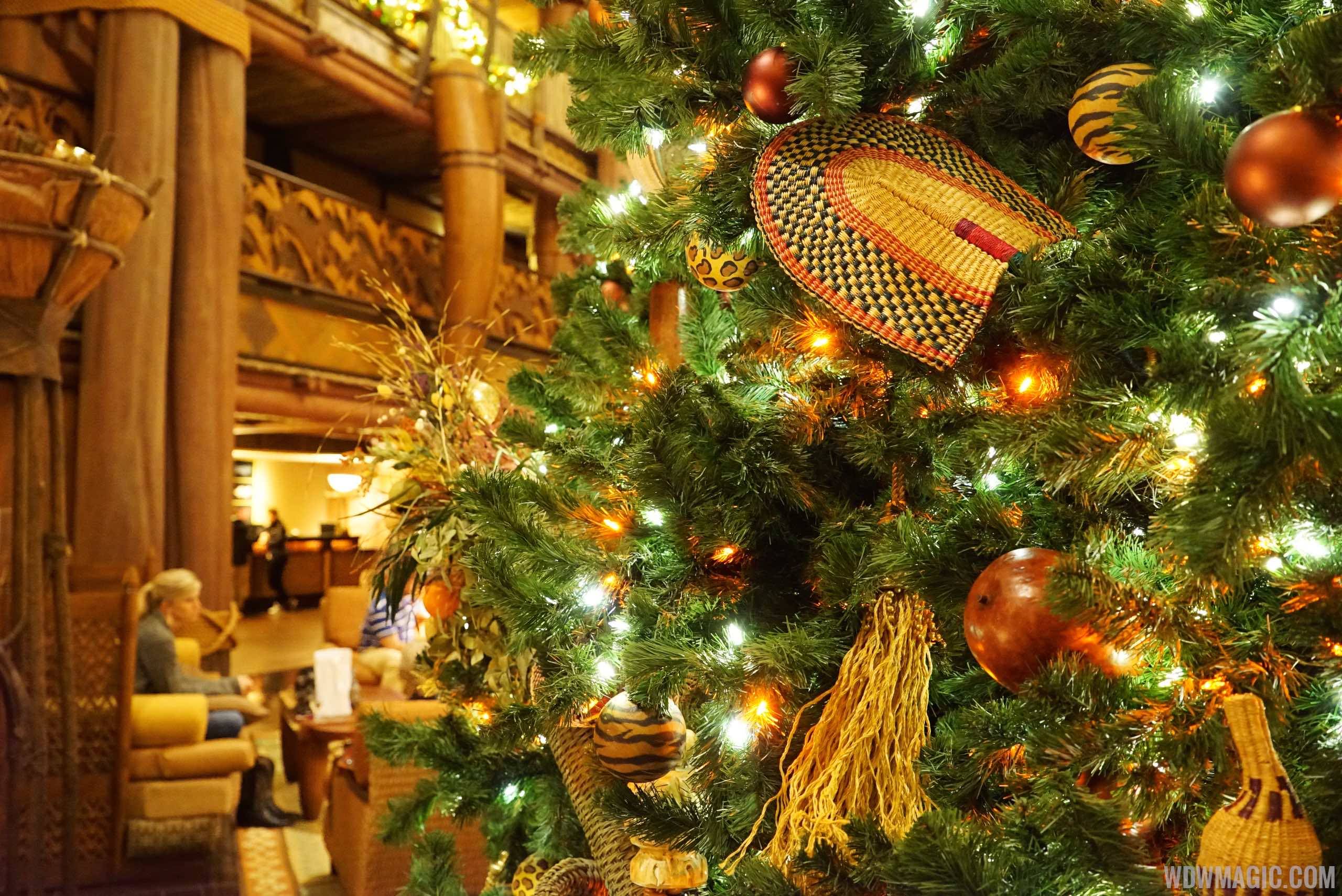 2014 Animal Kingdom Lodge holiday decorations