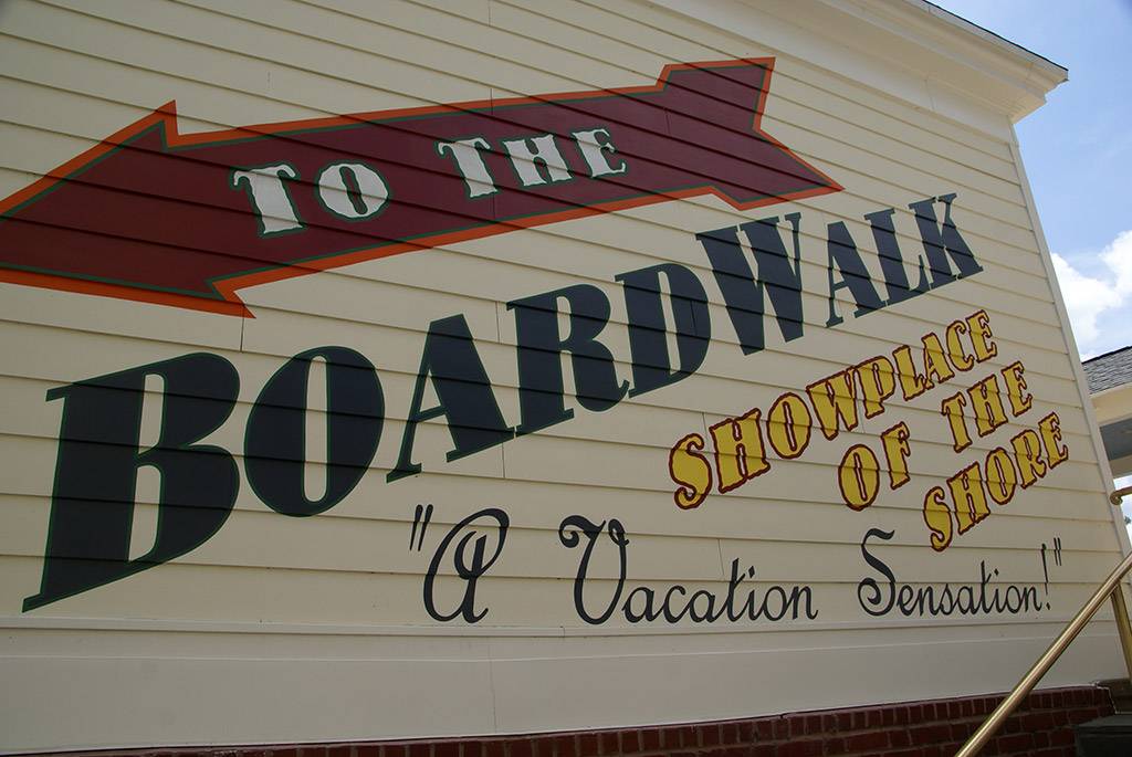 Boardwalk Inn buildings and grounds
