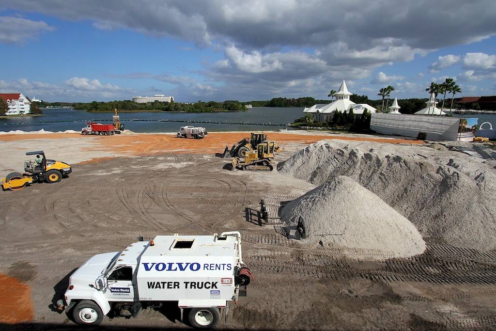 PHOTOS - Beach cleared for Grand Floridian DVC construction