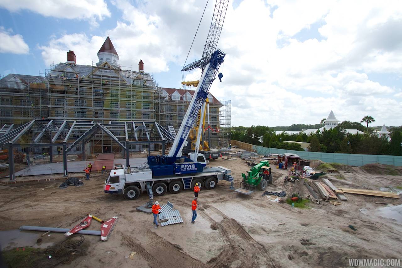PHOTOS - Construction at the Grand Floridian Resort DVC Villas