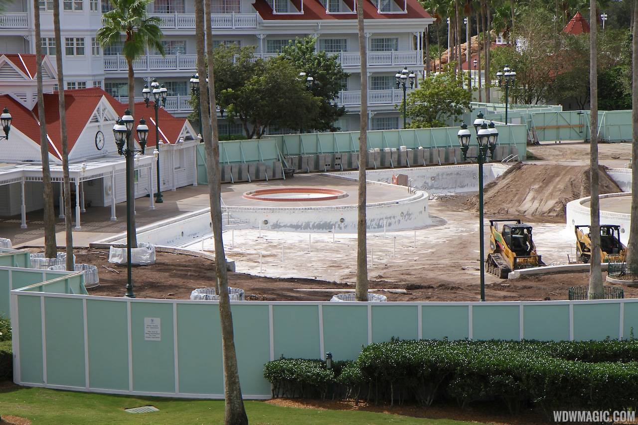 PHOTOS - A look at at the Grand Floridian Courtyard pool refurbishment